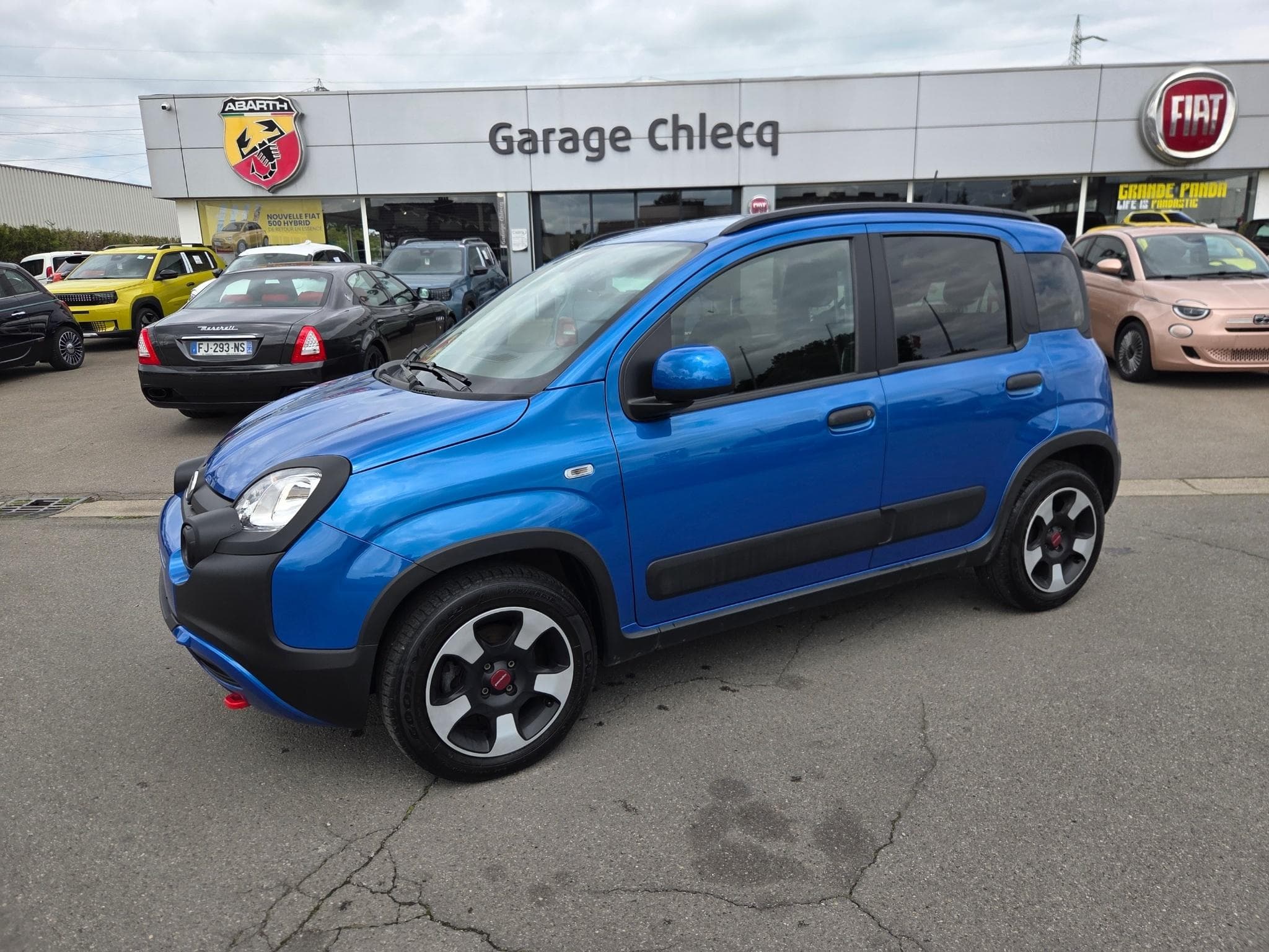 Fiat Panda CROSS 1.0 HYBRID 70 CV (2024) - Photo 1