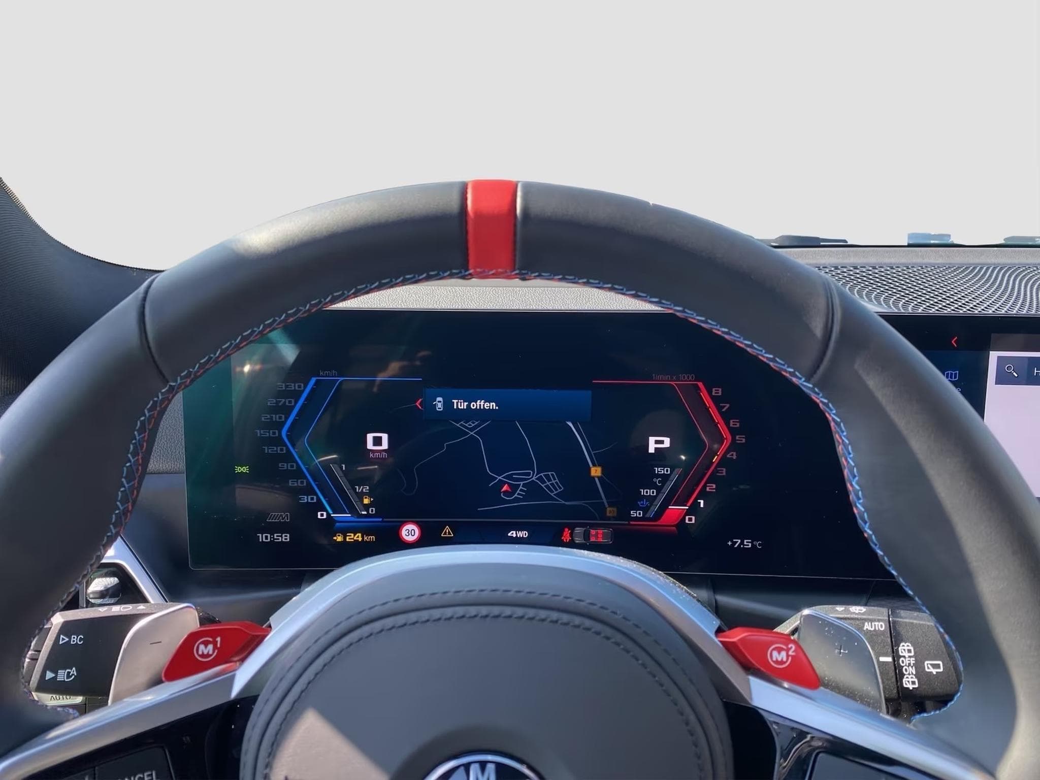 BMW M3 Touring (G81) 6 cyl. - Isle of Man, Harman Kardon, HUD (2025) - Photo 11