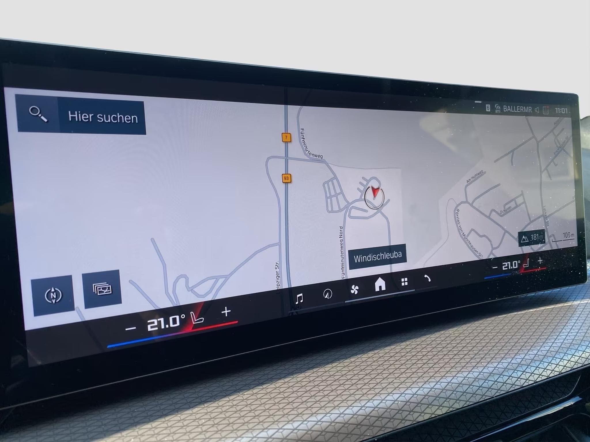 BMW M3 Touring (G81) 6 cyl. - Isle of Man, Harman Kardon, HUD (2025) - Photo 13