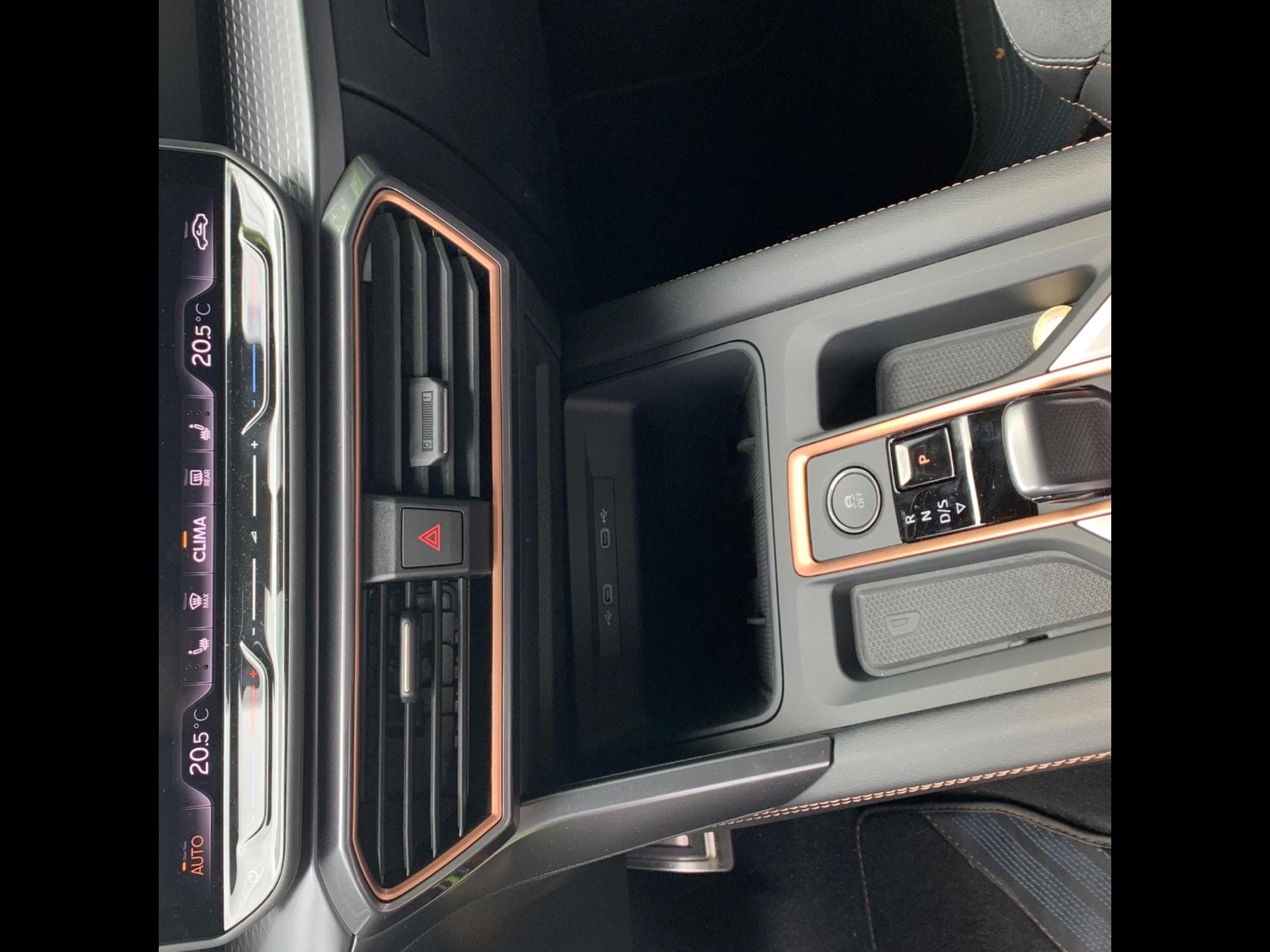 Cupra Leon (2026) - Photo 6