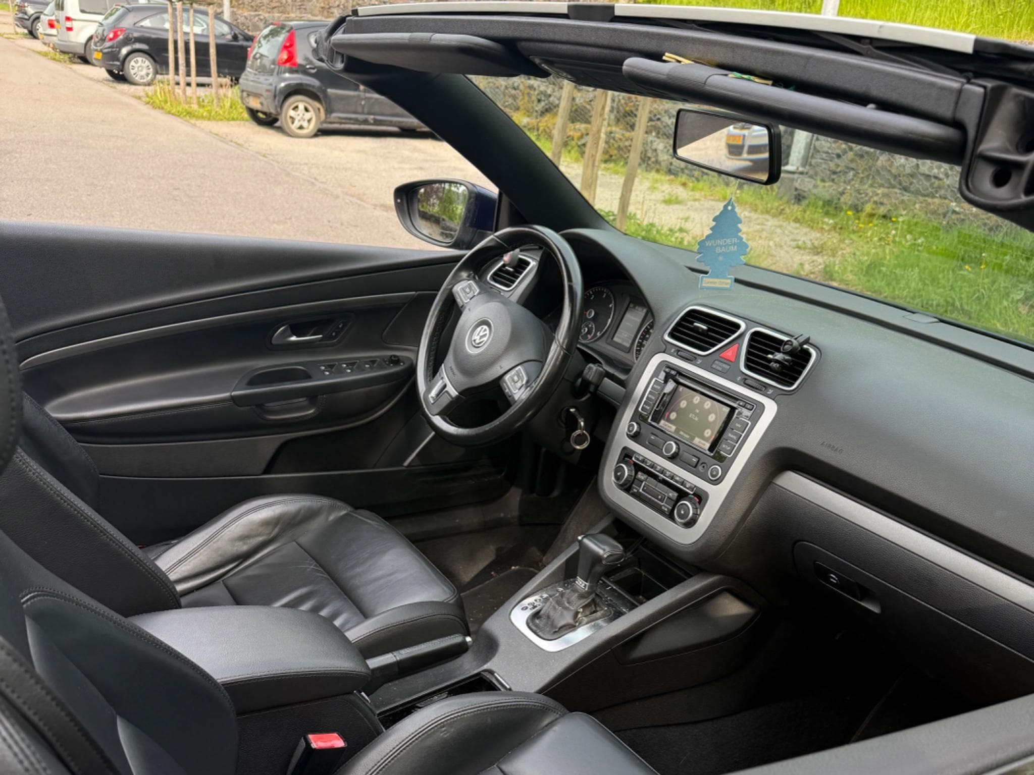 VW Eos (2010) - Photo 6