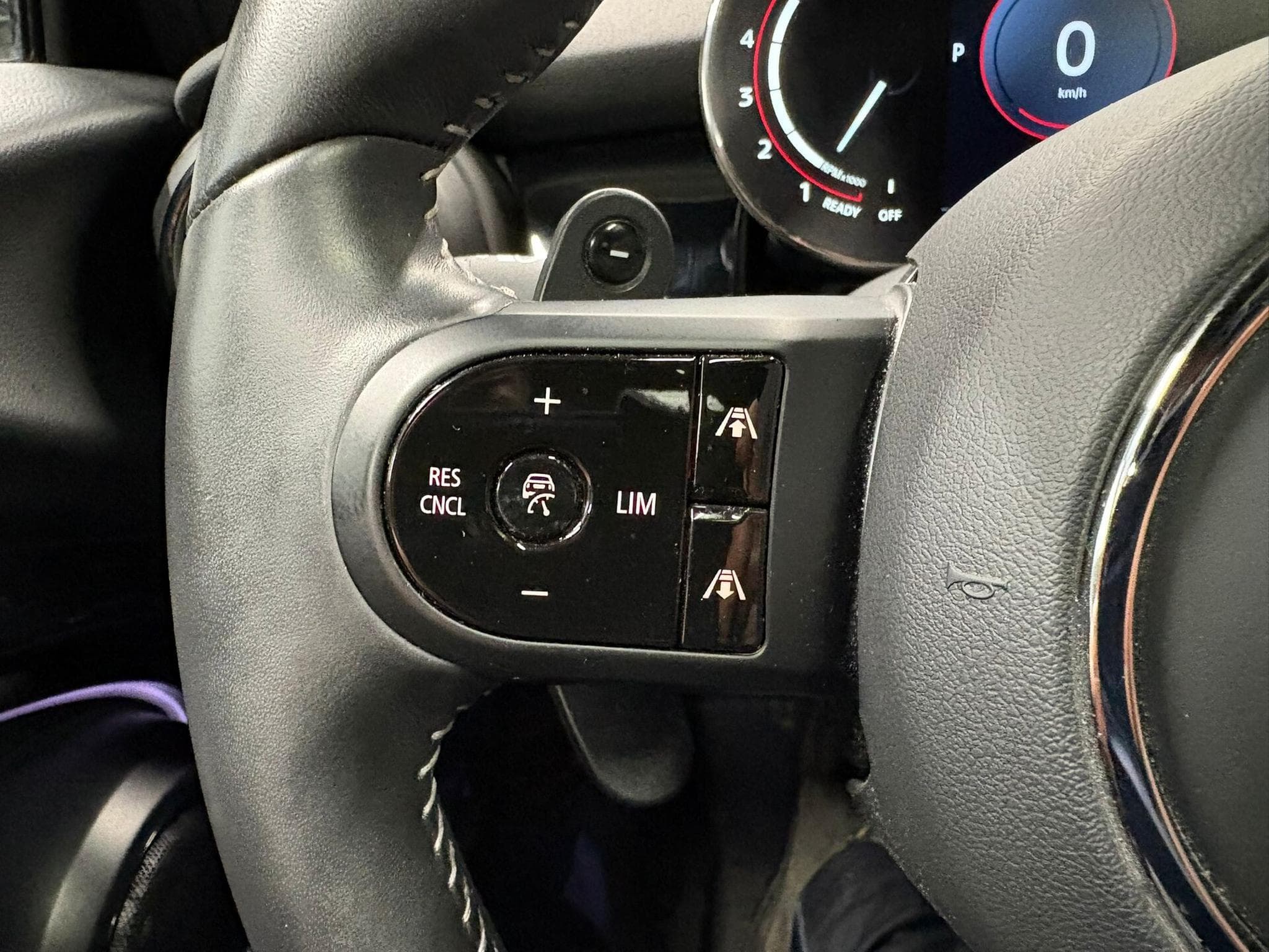 MINI Cooper JCW (2022) - Photo 13