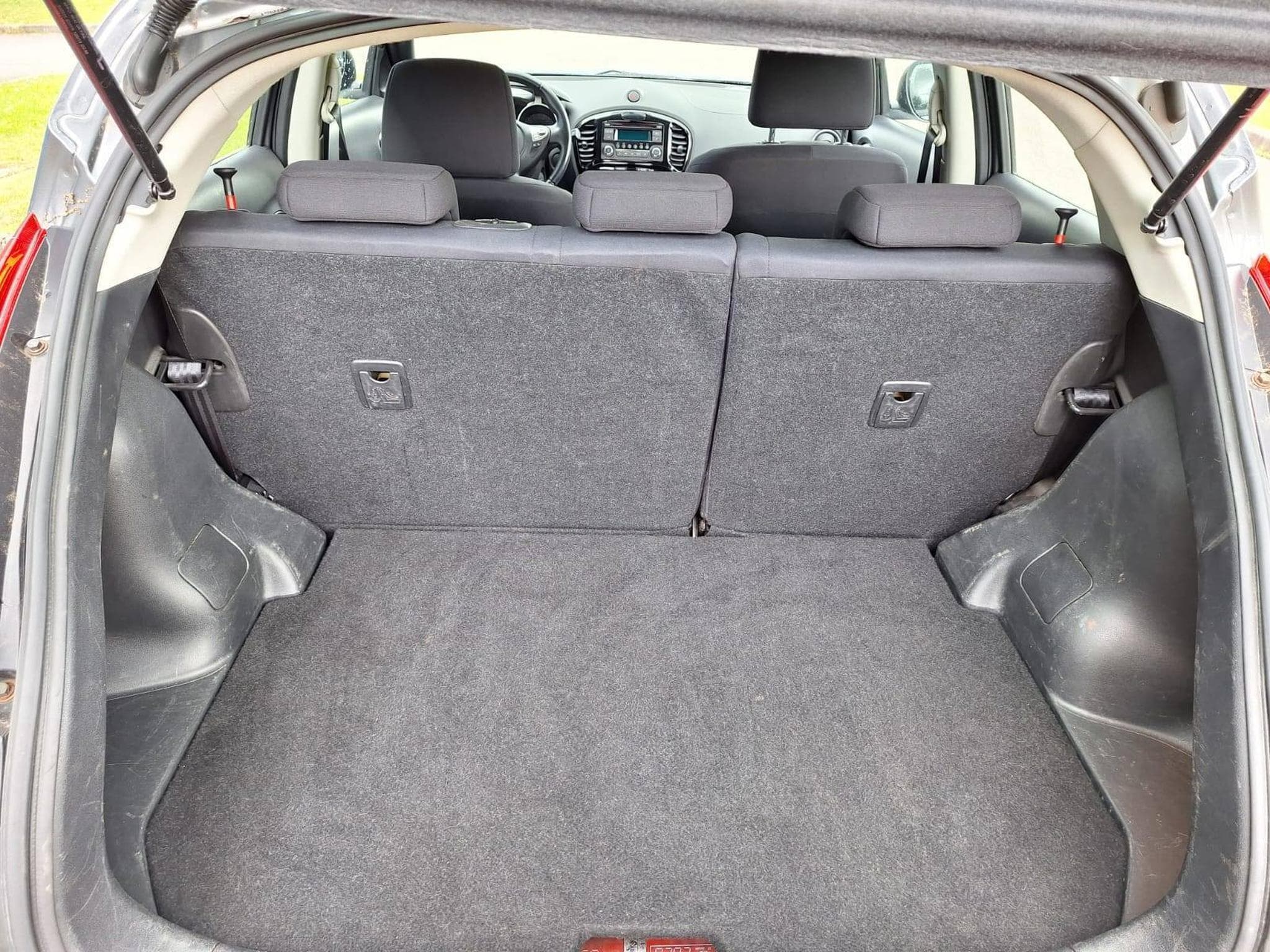Nissan Juke 1.5 Dci 110ch (2014) - Foto 15
