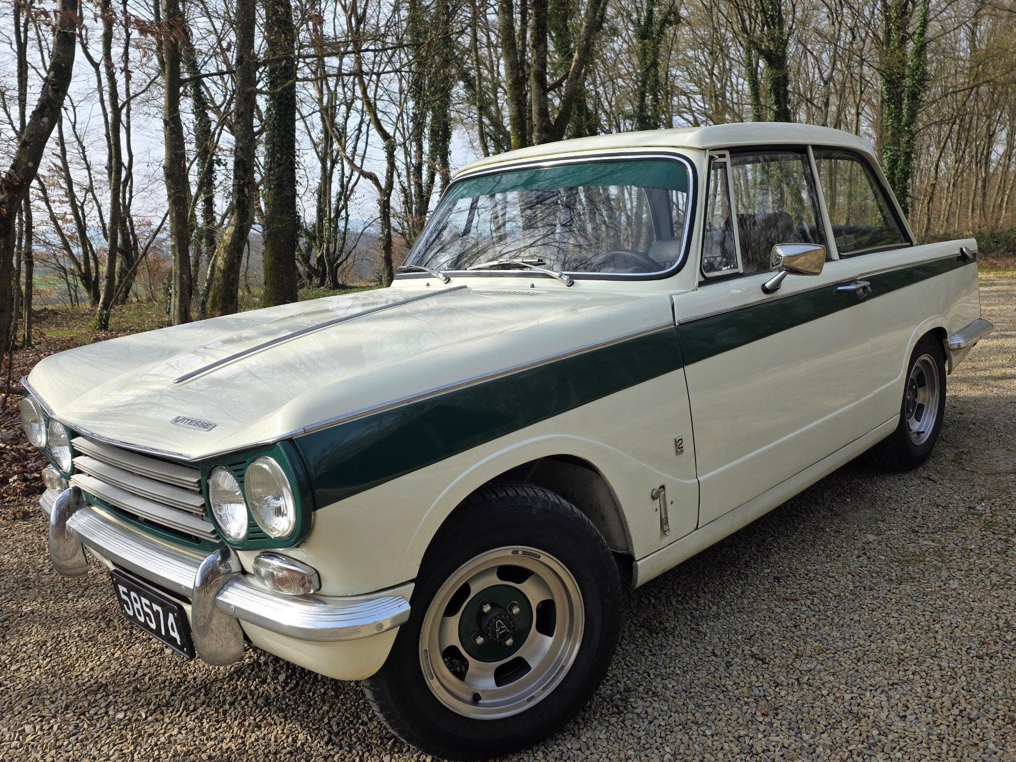 Triumph Vitesse 6 Cylindres Overdrive (1970) - Photo 1