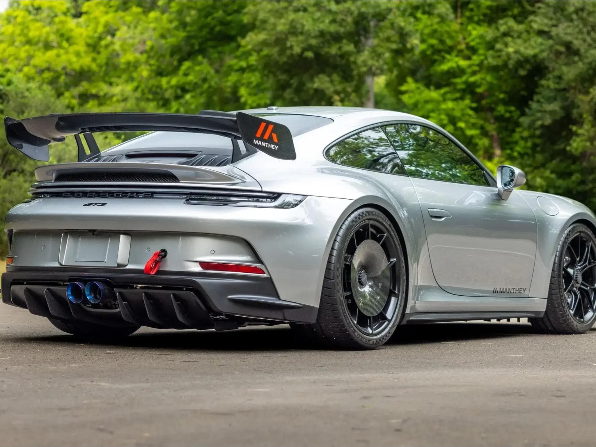 Porsche 911 992 GT3 6-Speed Manthey Performance Kit (2023) - Photo 2