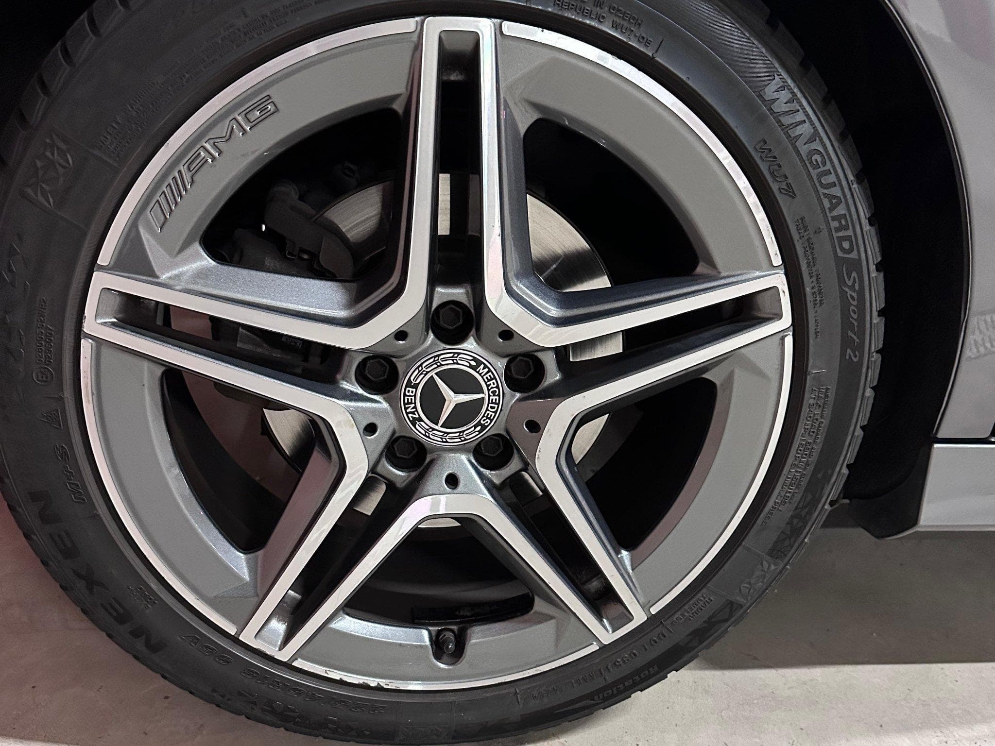 Mercedes A 220 AMG Line (2018) - Photo 11