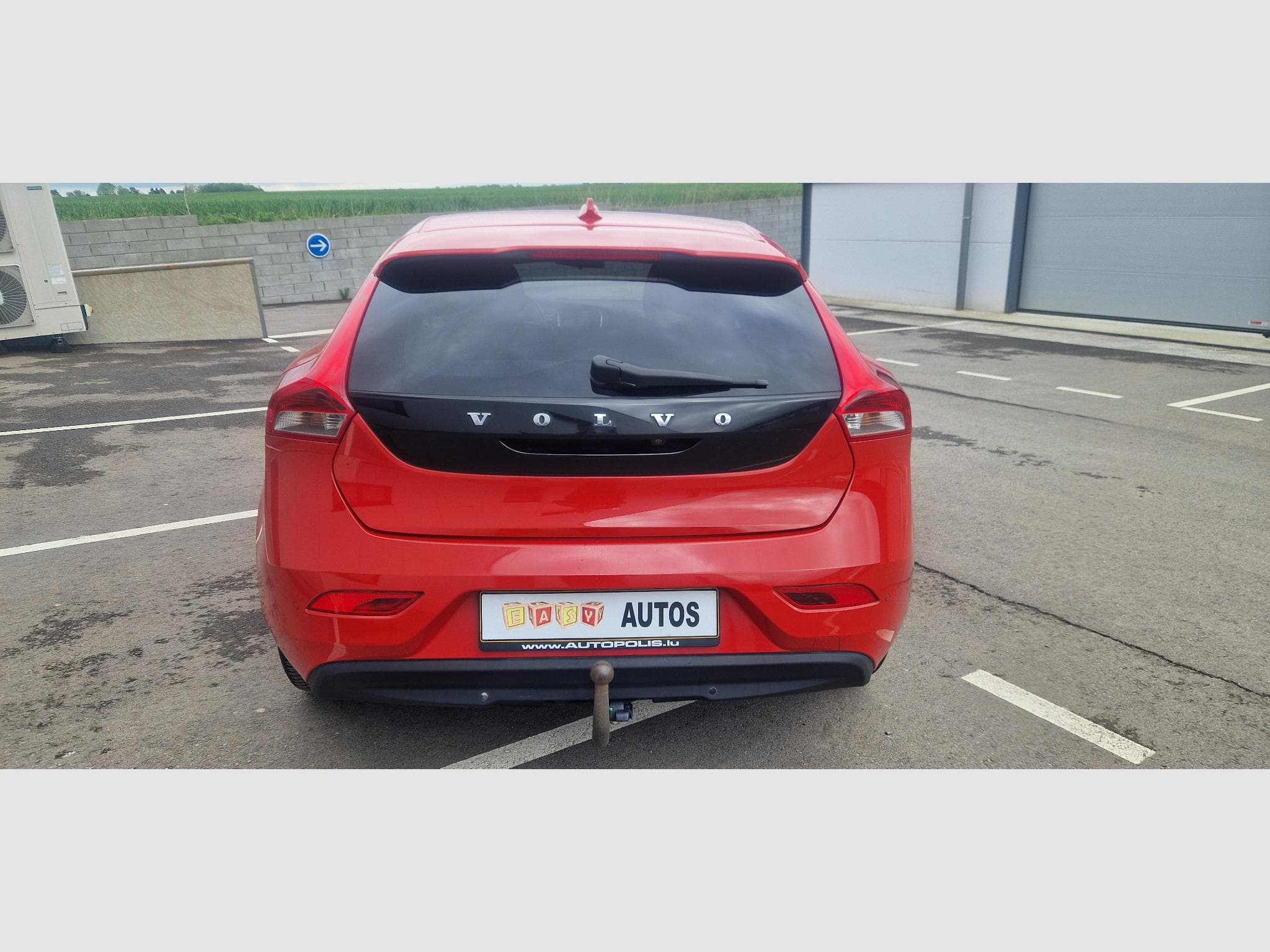 Volvo V40 D2 1.6d 114ch Momentum (2013) - Photo 4