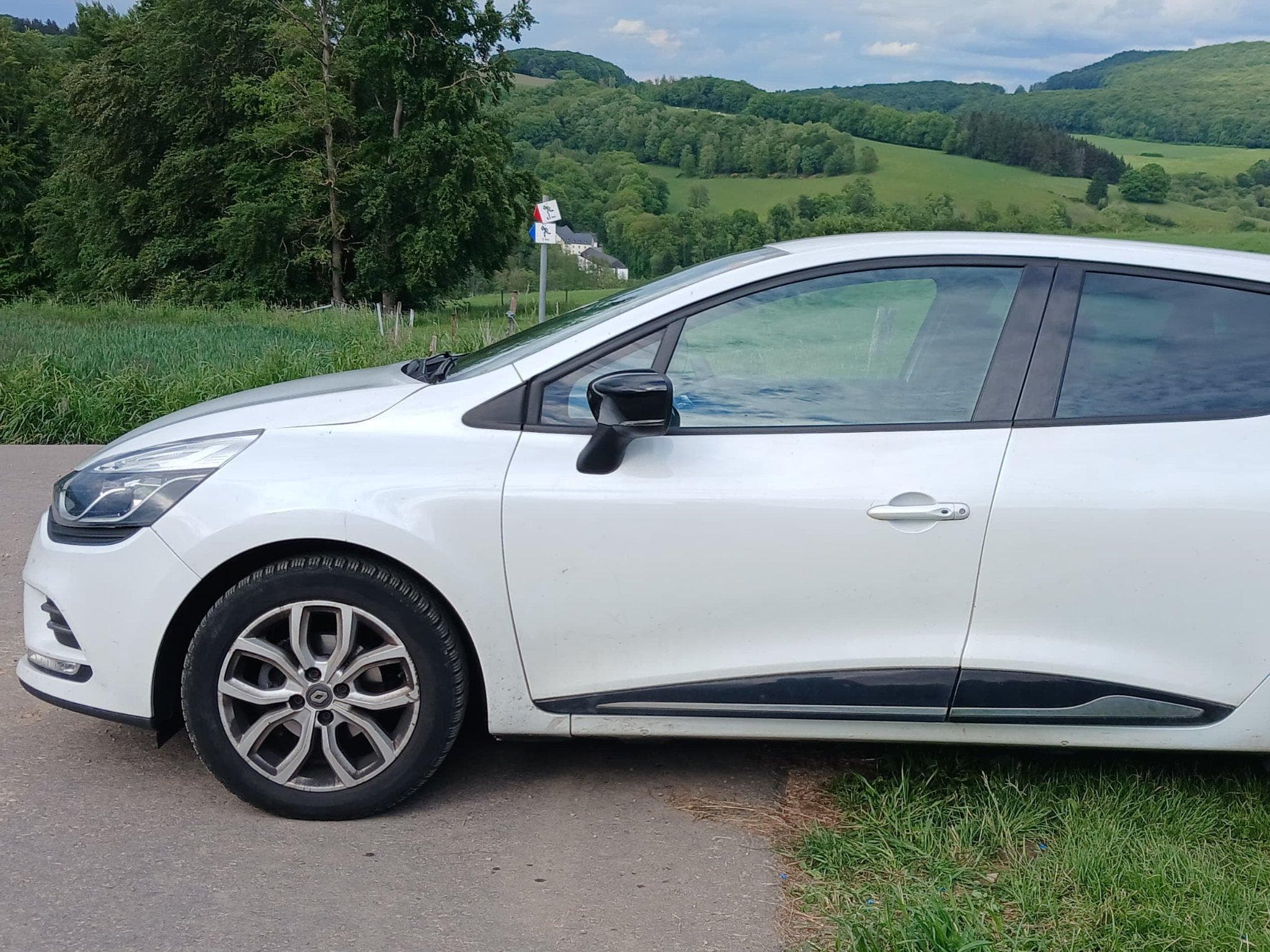 Renault Clio M1 (2019) - Photo 3