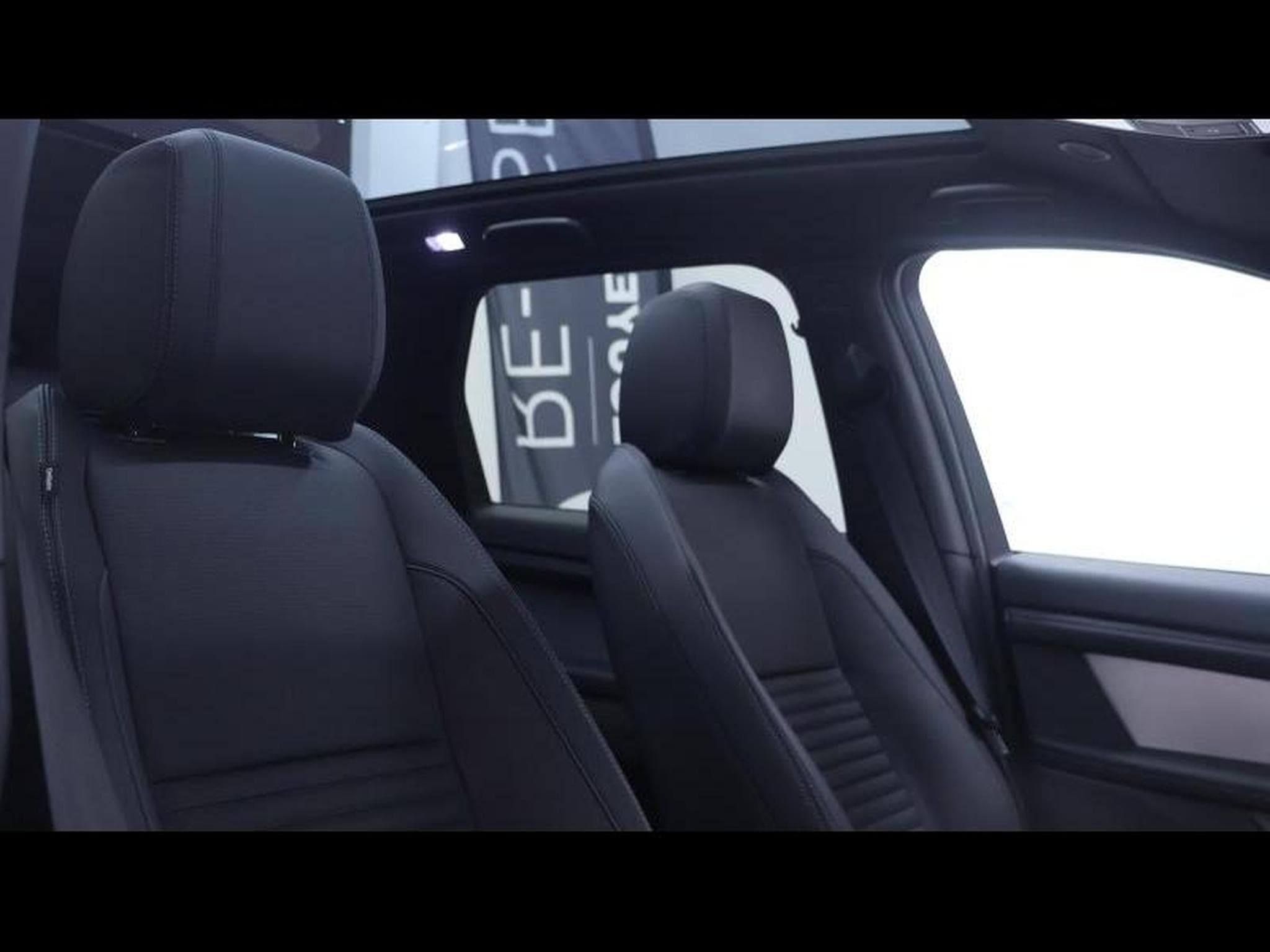 Land-Rover Discovery Sport P270e Dynamic SE AWD Auto (2025) - Foto 11