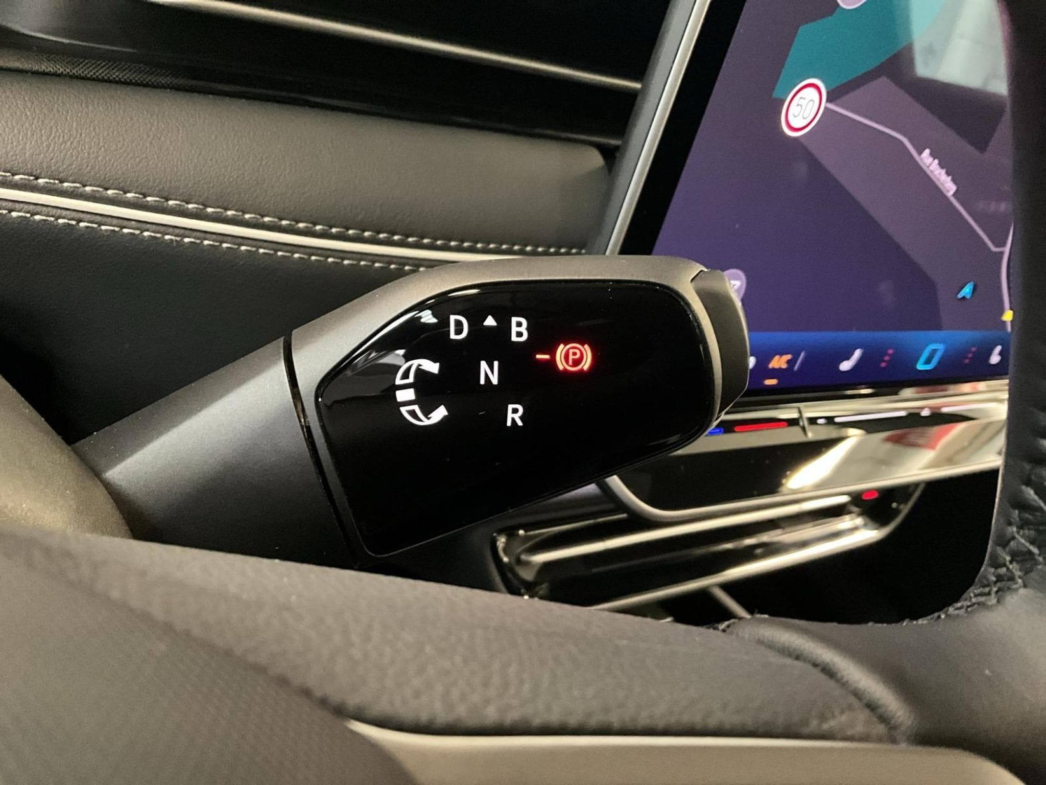 VW ID.7 Zertifikat+77kWh+Pro+Led+Navi+Pano (2024) - Photo 12