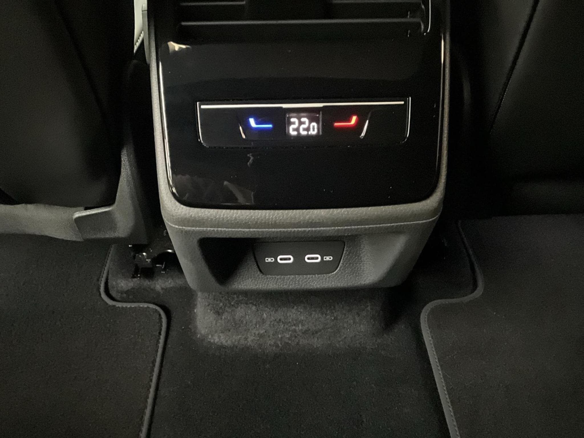 VW ID.7 Zertifikat+77kWh+Pro+Led+Navi+Pano (2024) - Photo 19