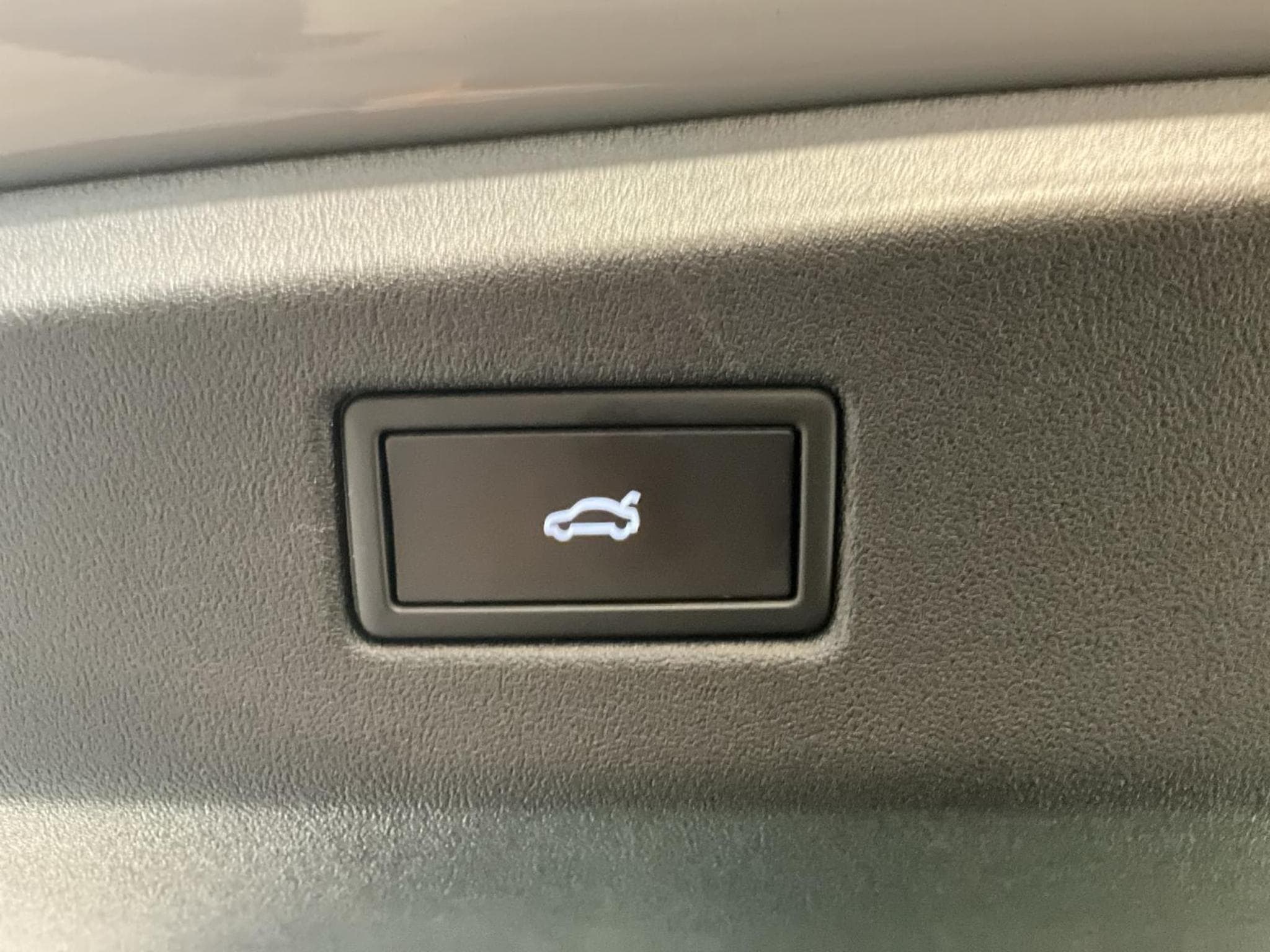 VW ID.7 Zertifikat+77kWh+Pro+Led+Navi+Pano (2024) - Photo 20