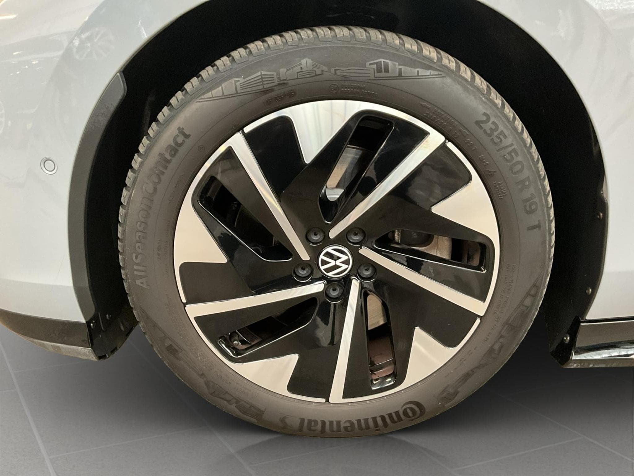 VW ID.7 Zertifikat+77kWh+Pro+Led+Navi+Pano (2024) - Photo 6