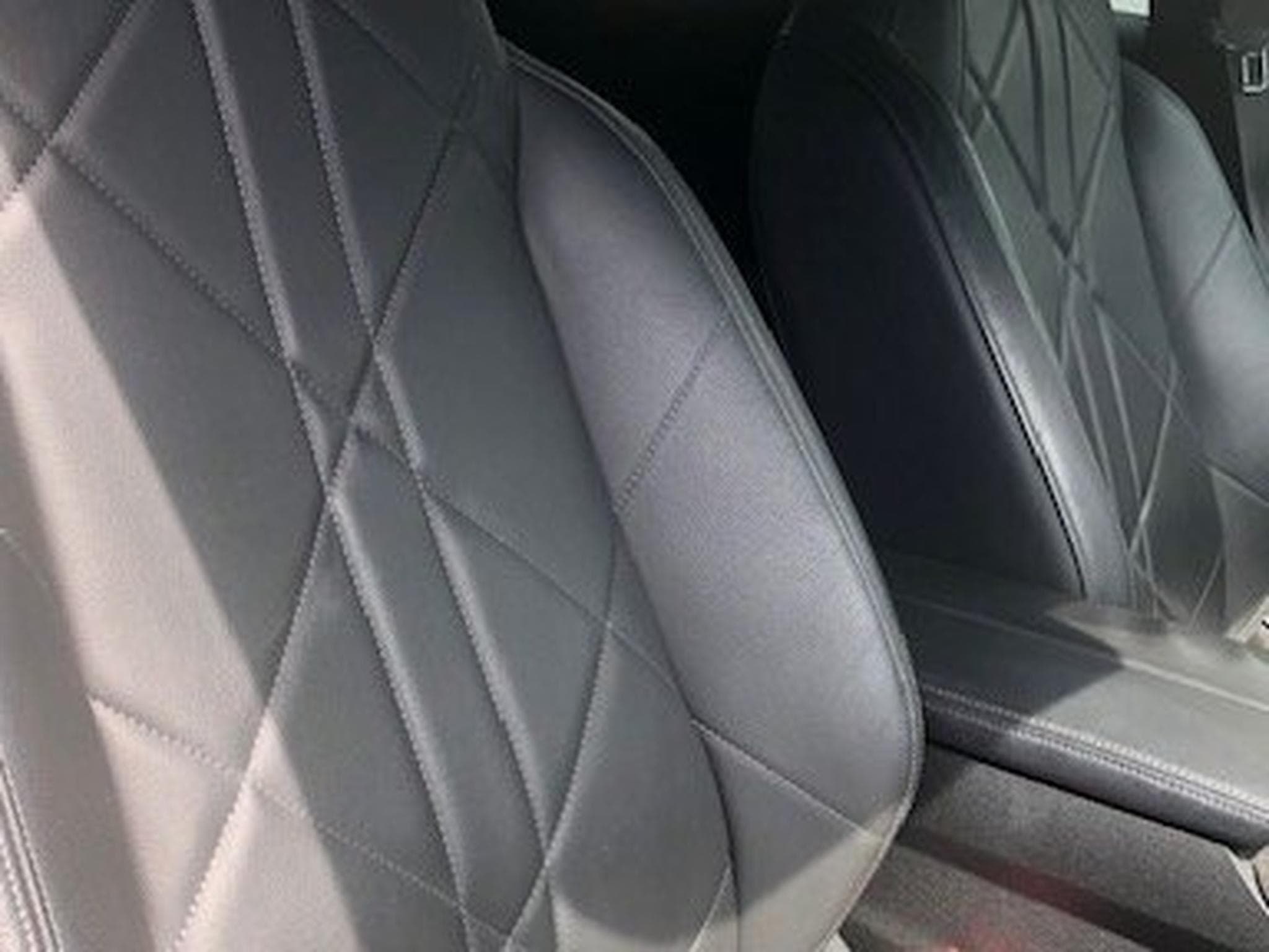 Citroën DS performence line 1,5 HDI Blue Diesel (2020) - Photo 5