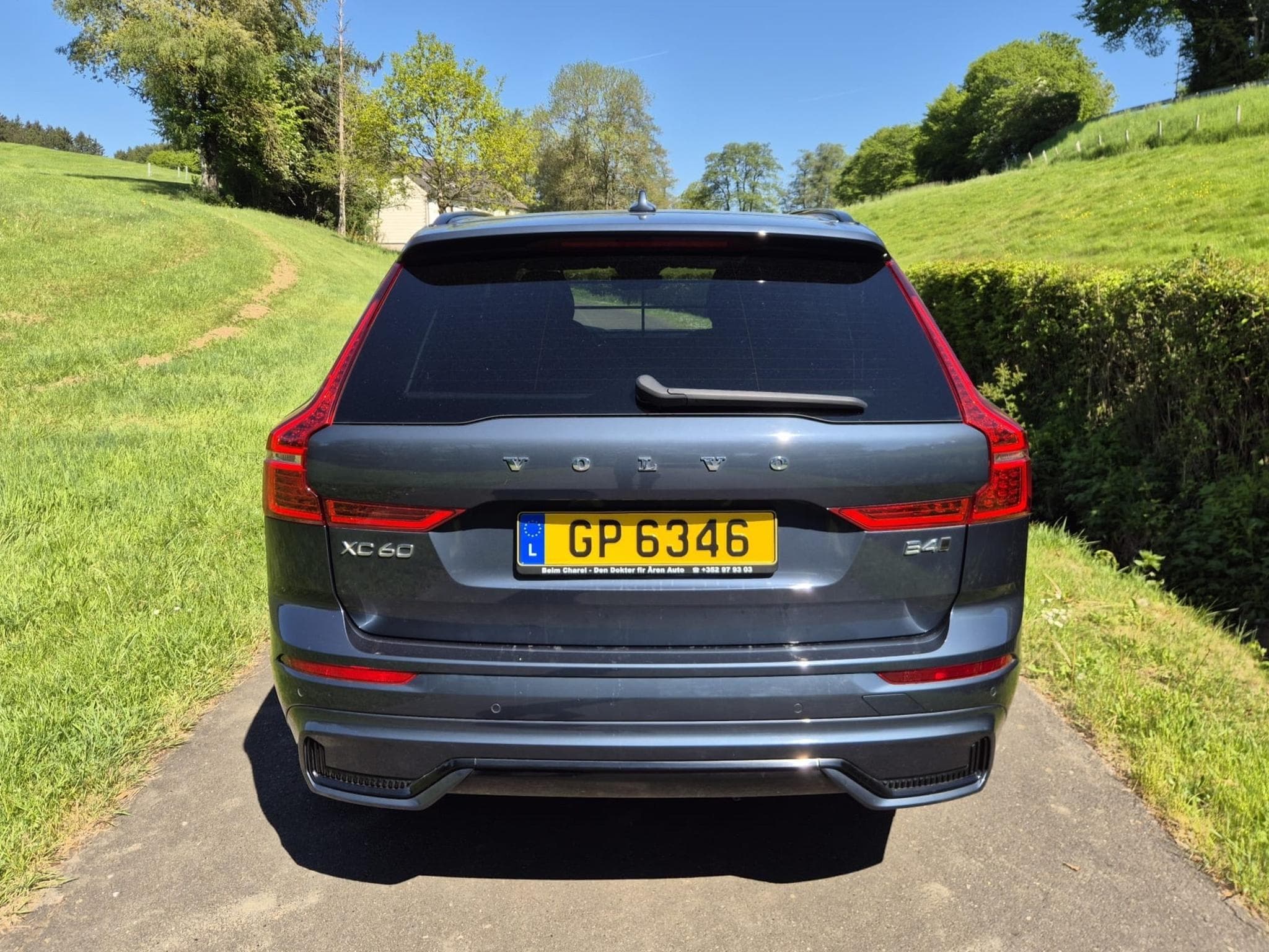 Volvo XC60 R Design AWD (2021) - Photo 4