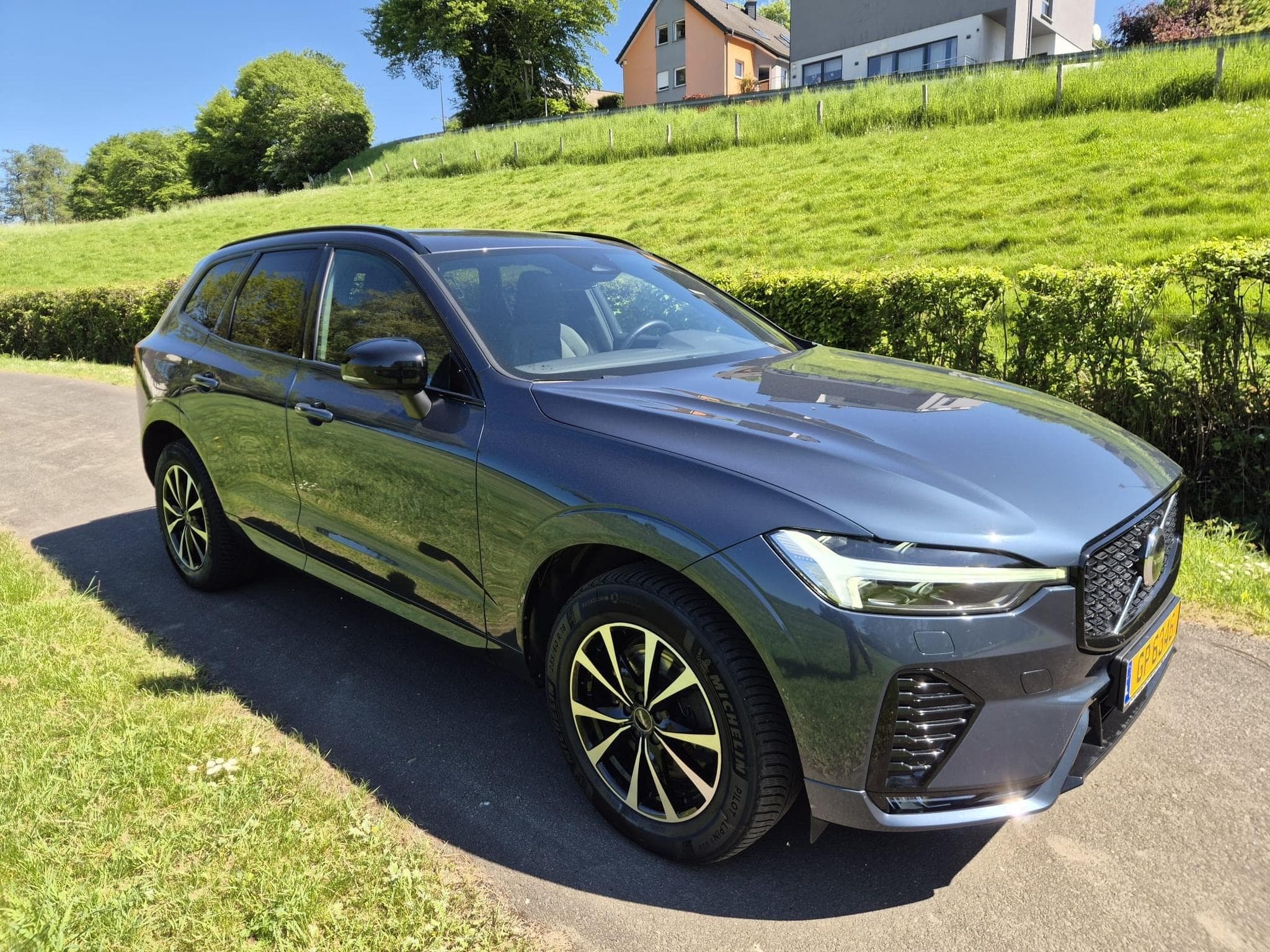 Volvo XC60 R Design AWD (2021) - Photo 8