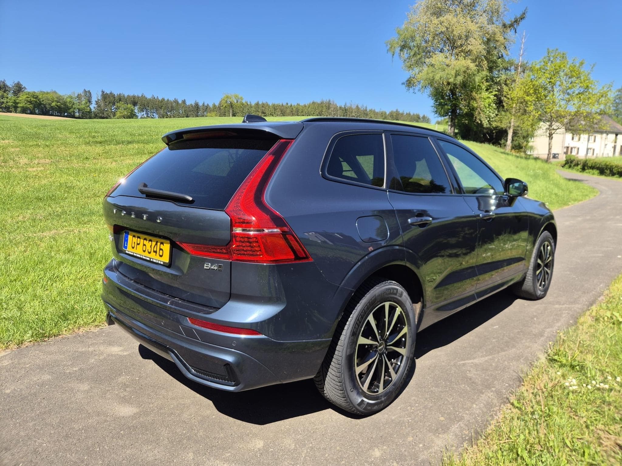 Volvo XC60 R Design AWD (2021) - Photo 9