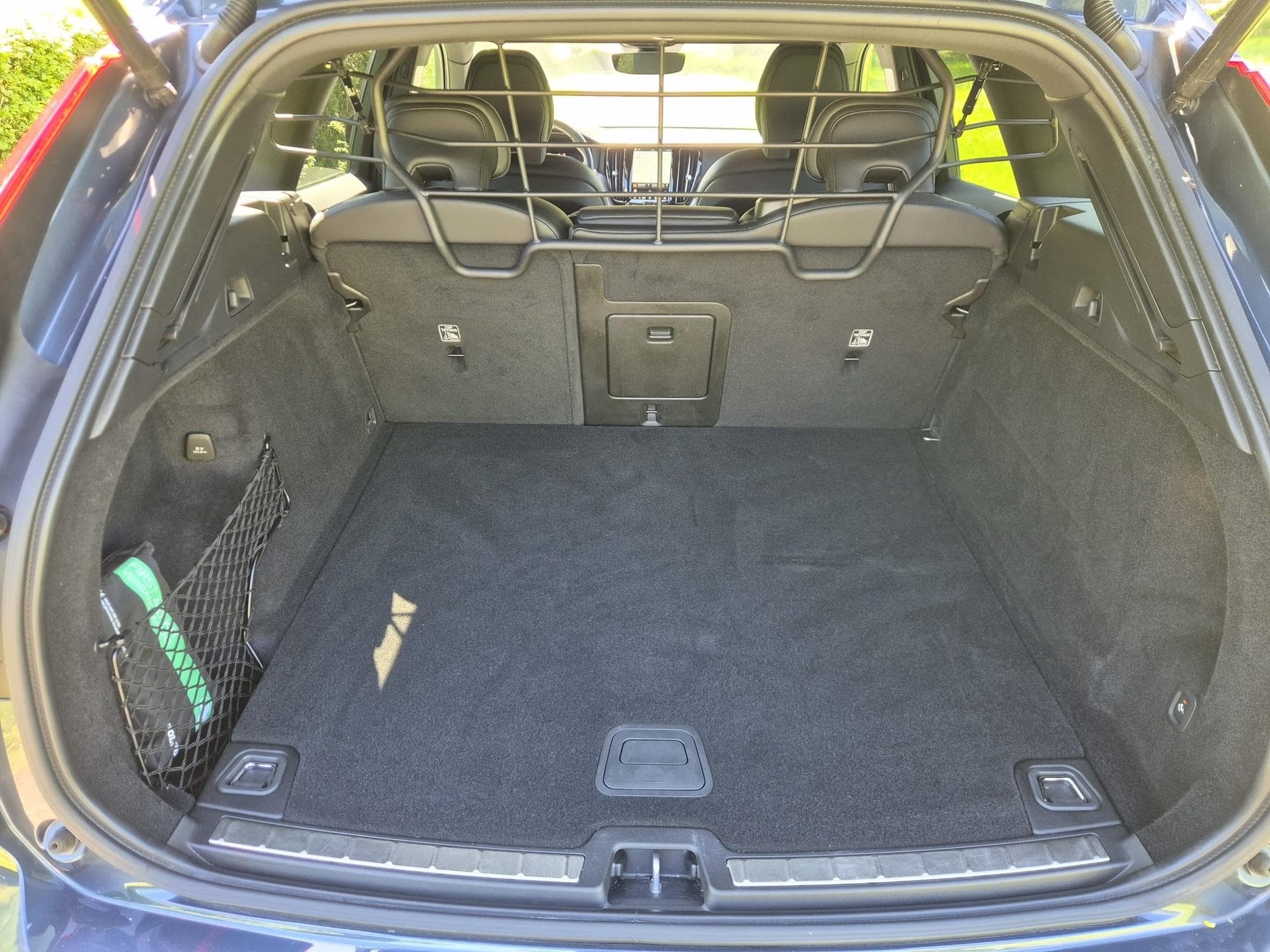 Volvo XC60 R Design AWD (2021) - Photo 10