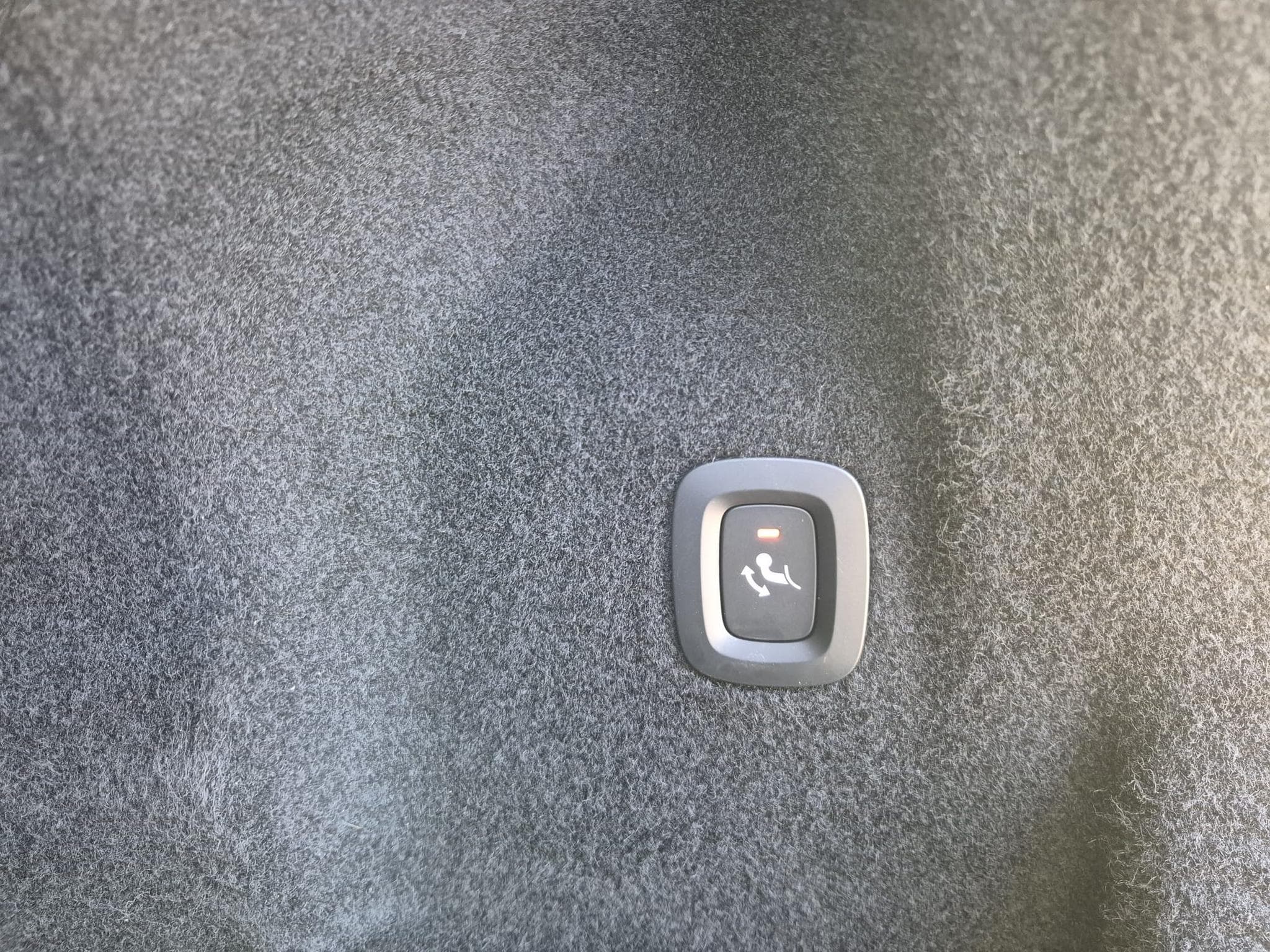 Volvo XC60 R Design AWD (2021) - Photo 11