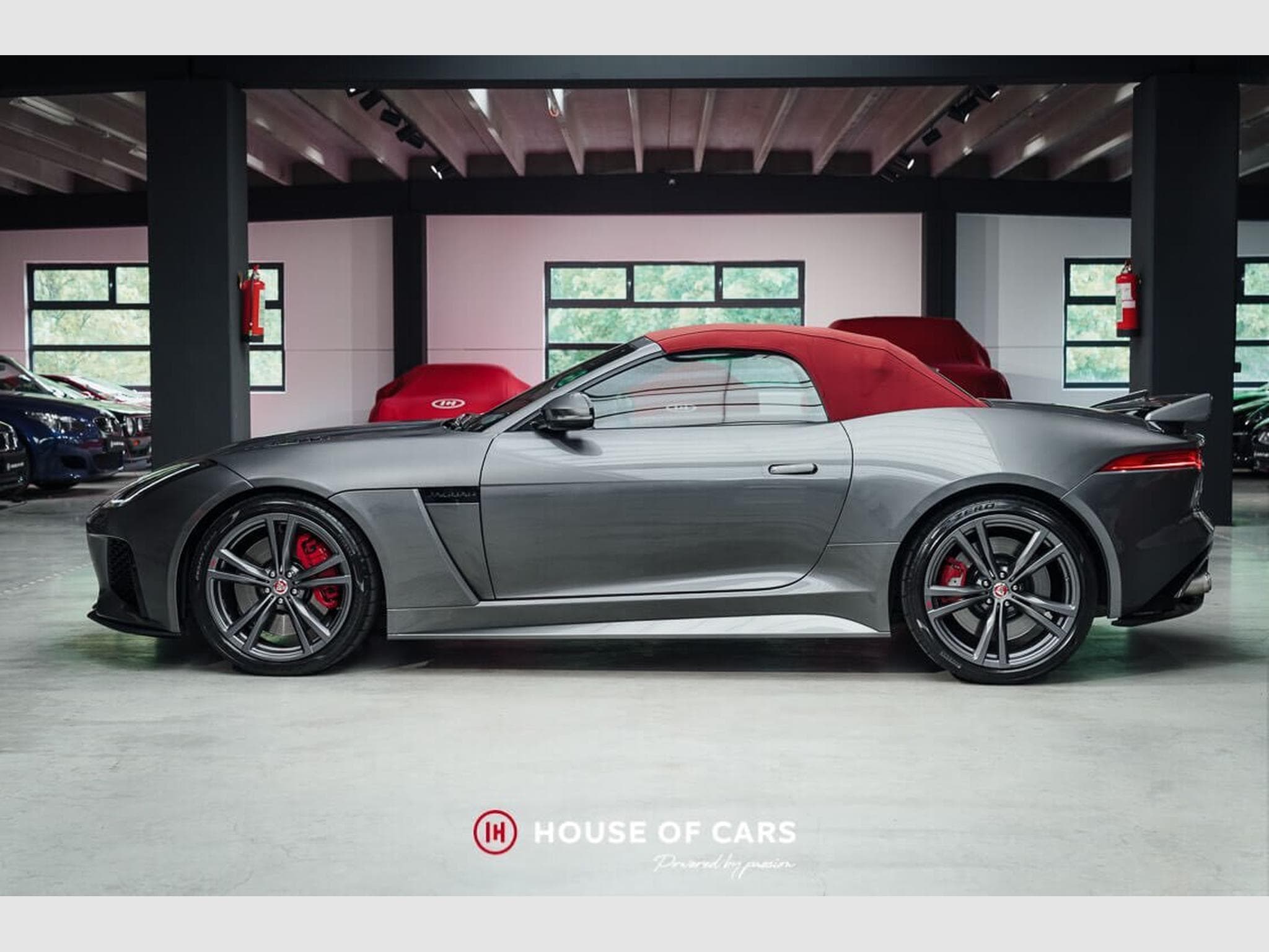 Jaguar F-Type SVR ROADSTER 21% VAT DEDUCIBLE - COLLECTOR ! (2017) - Photo 10