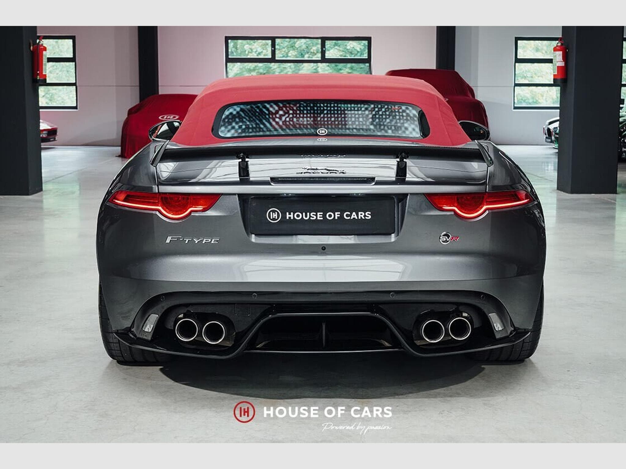 Jaguar F-Type SVR ROADSTER 21% VAT DEDUCIBLE - COLLECTOR ! (2017) - Photo 8