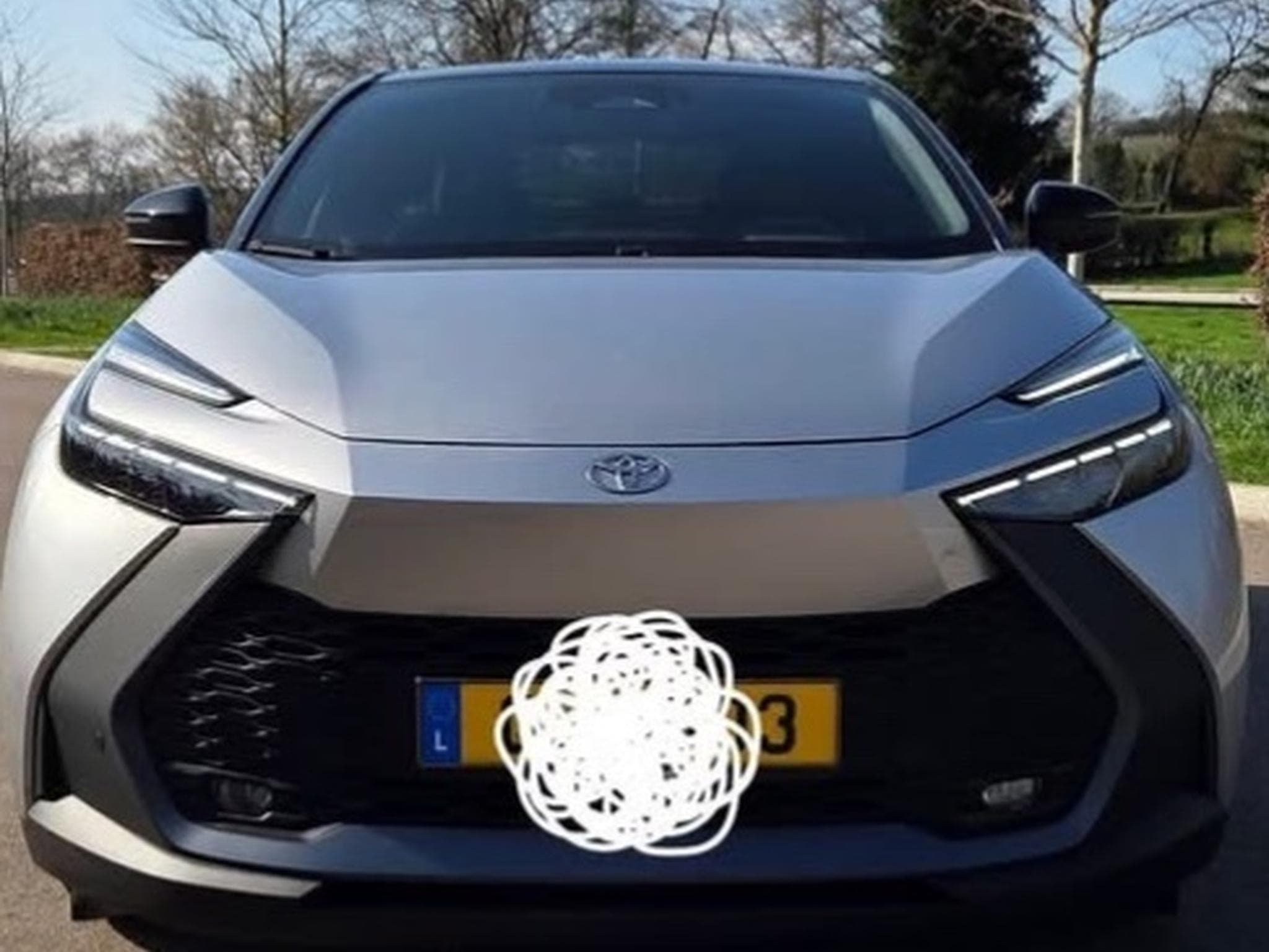 Toyota C-HR Dynamic plus two tone (2025) - Photo 4