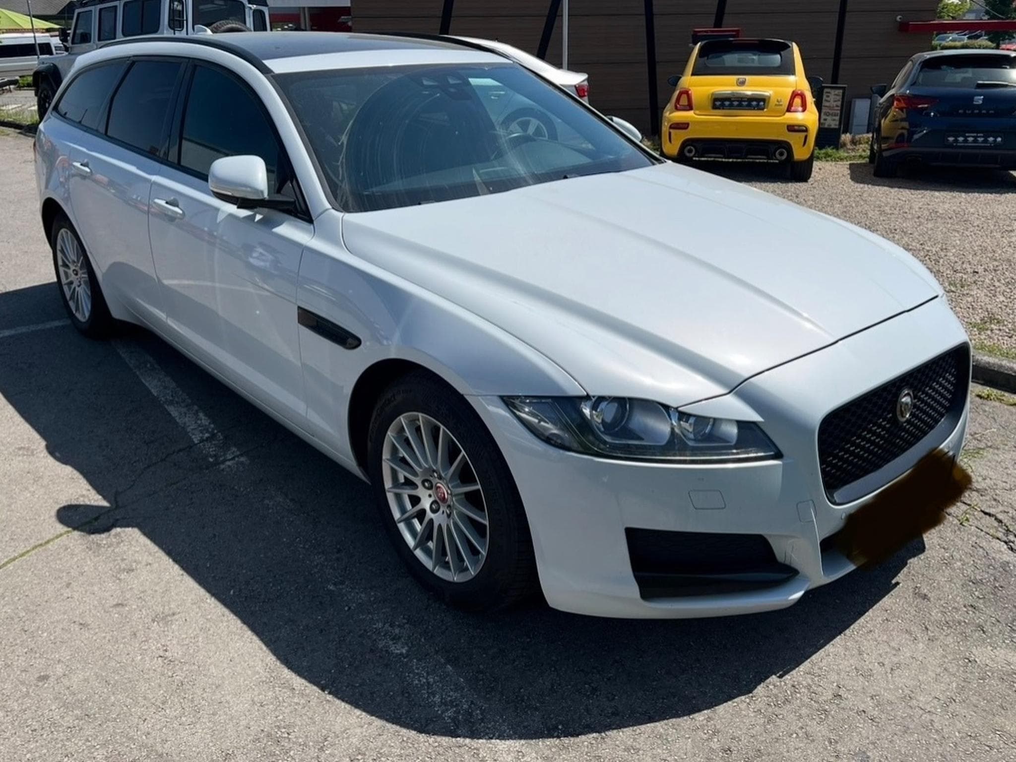 Jaguar XF (2018) - Foto 1