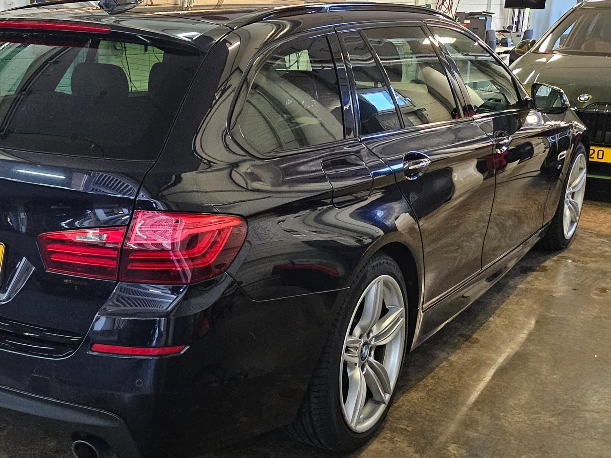 BMW 535 M (2015) - Photo 2