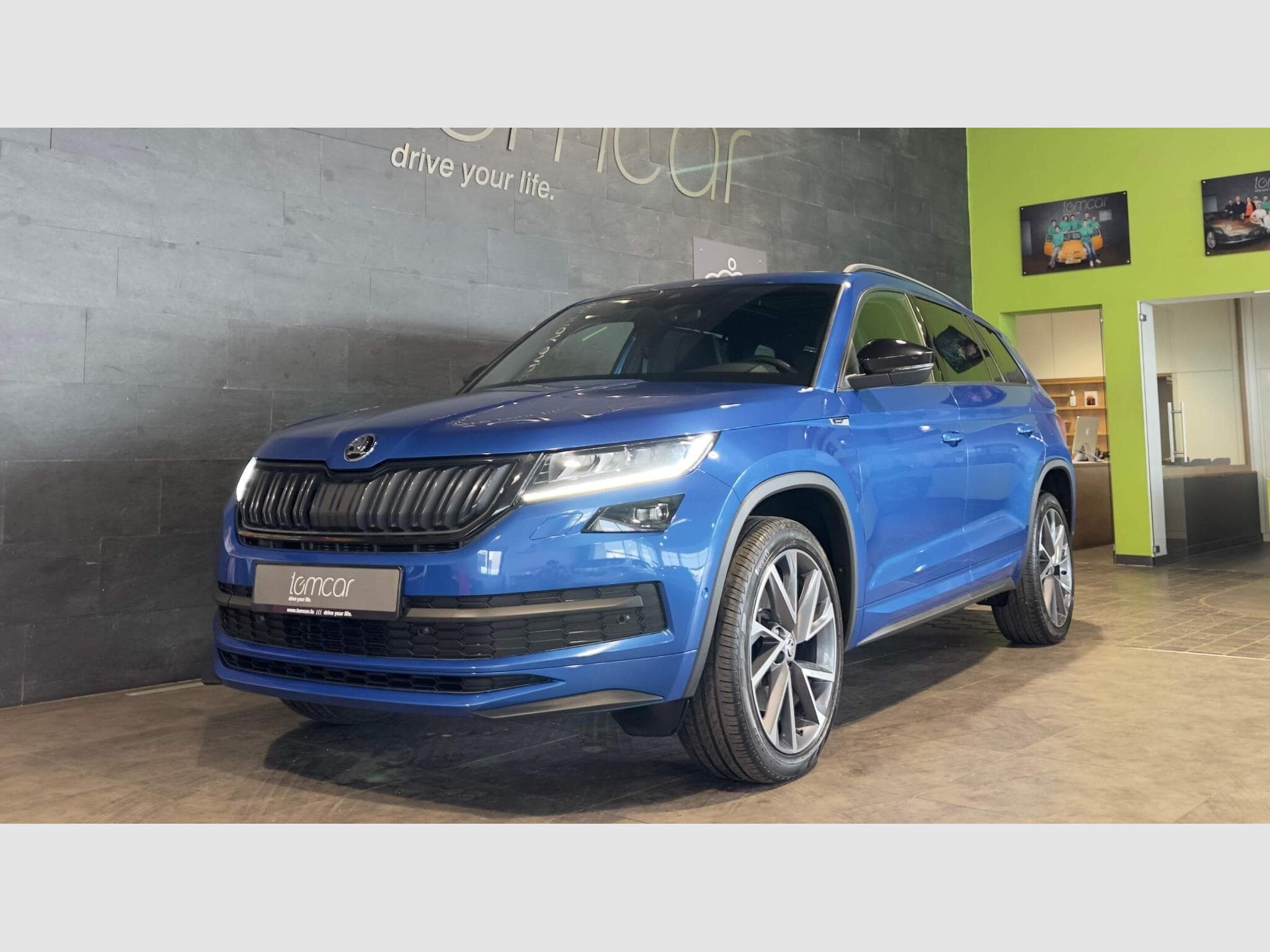 Skoda Kodiaq KODIAQ SPORTLINE TSI 4X4 DSG (2021) - Foto 2