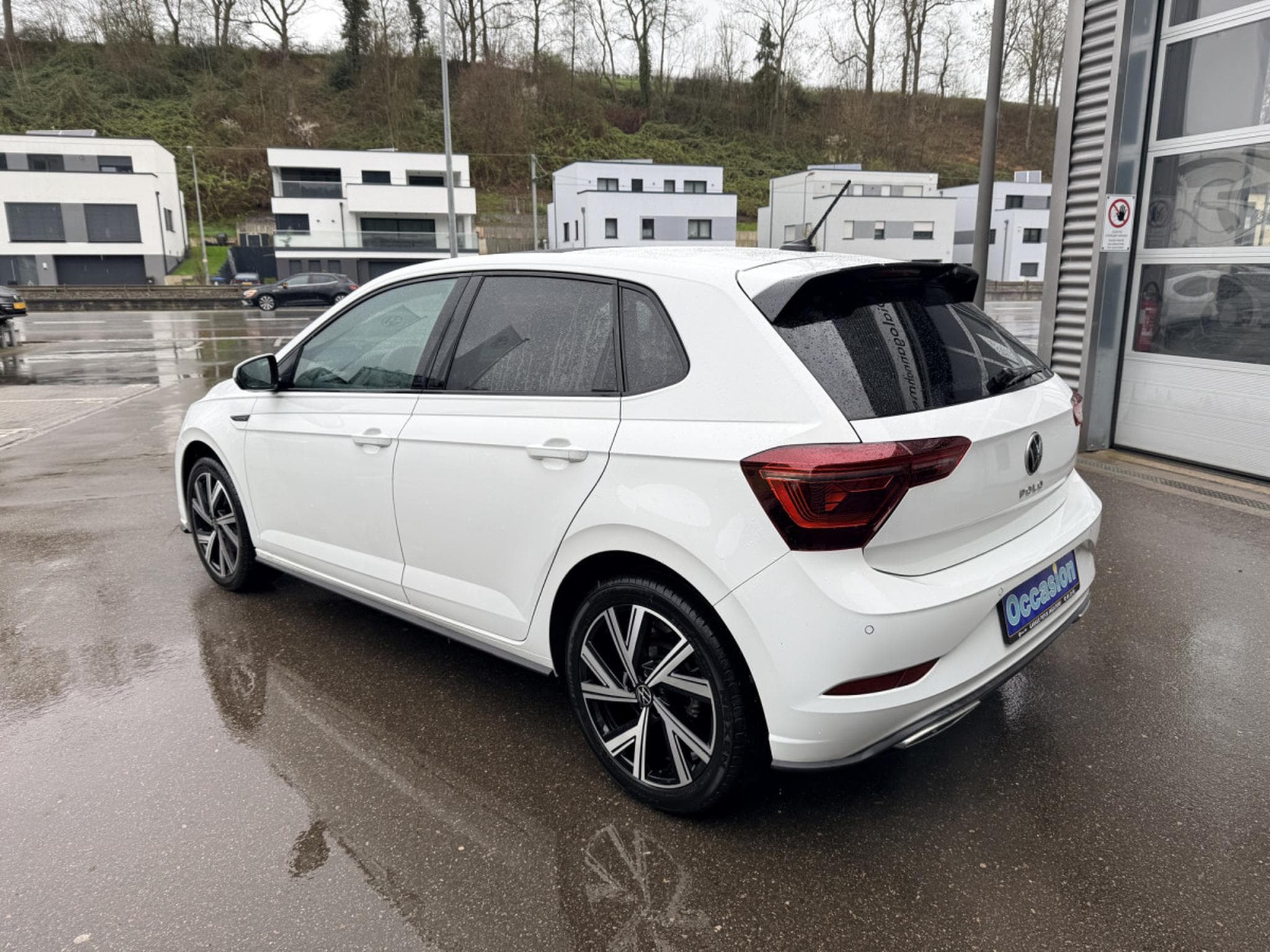 VW Polo R-Line 1.0 TSI 110cv Boîte à double embrayage 7 vitesses (2024) - Photo 5