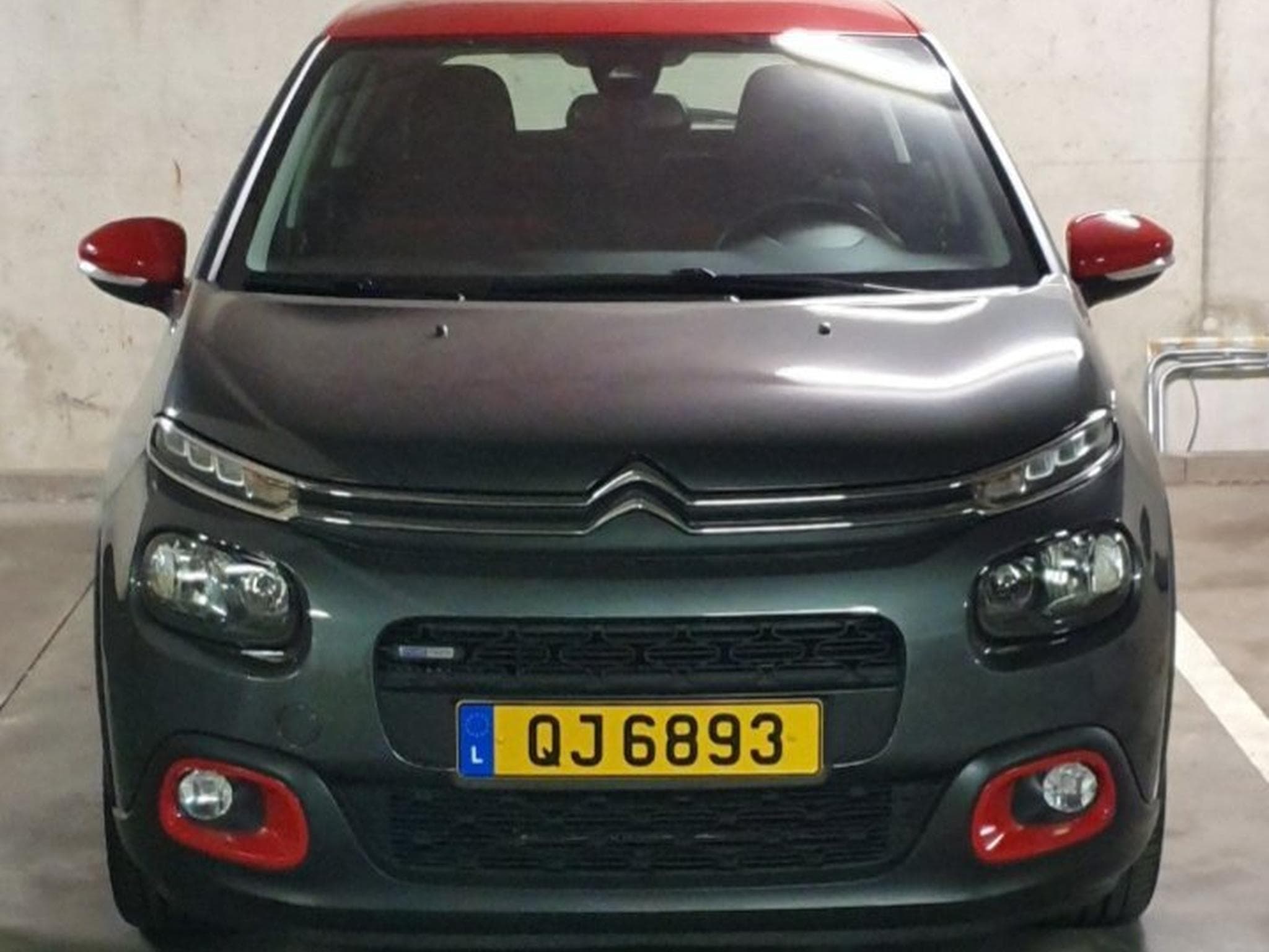 Citroën C3 1.2 PURETECH 110 S&S EAT6 SHINE (2018) - Foto 1