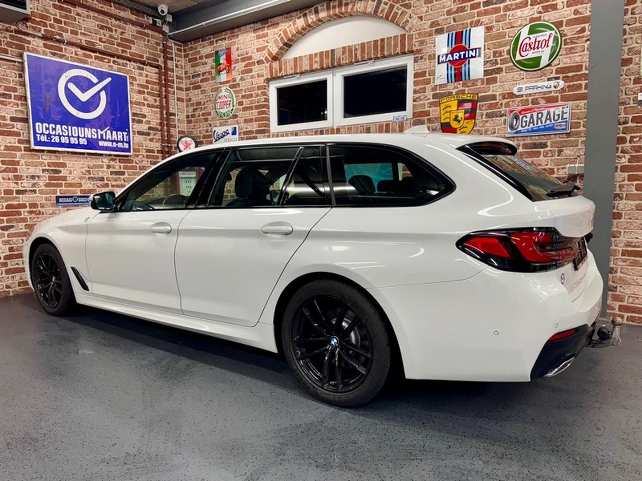 BMW 520 520dA Touring 2.0 190cv Auto xDrive M-SPORT (2022) - Photo 2
