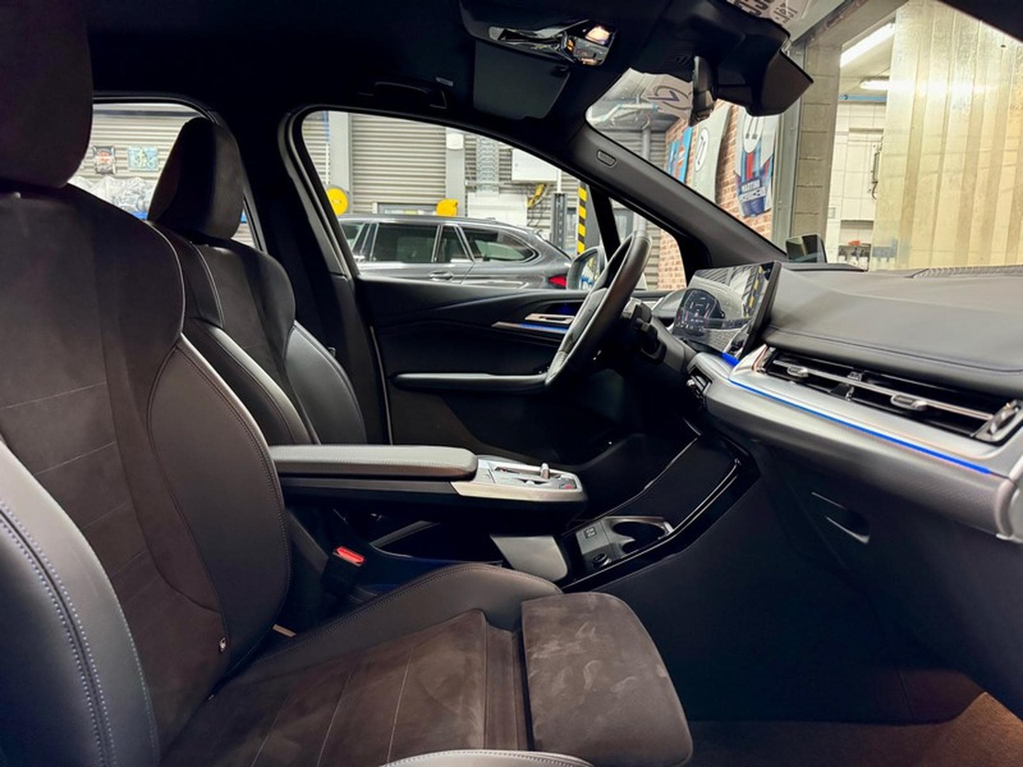 BMW 218 218dA Active Tourer 2.0 150cv M-SPORT (New Model) (2024) - Photo 8