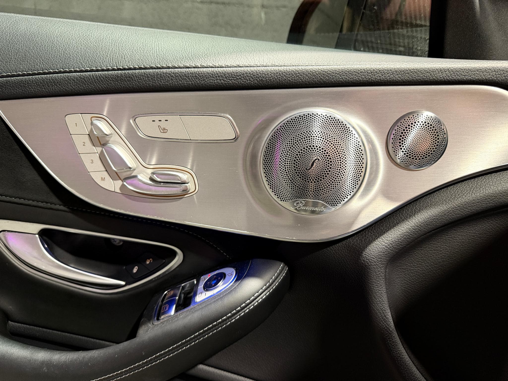 Mercedes C 63 AMG Classe C Coupé 63 S Mercedes-AMG 9G-MCT SPEEDSHIFT AMG (2020) - Foto 15