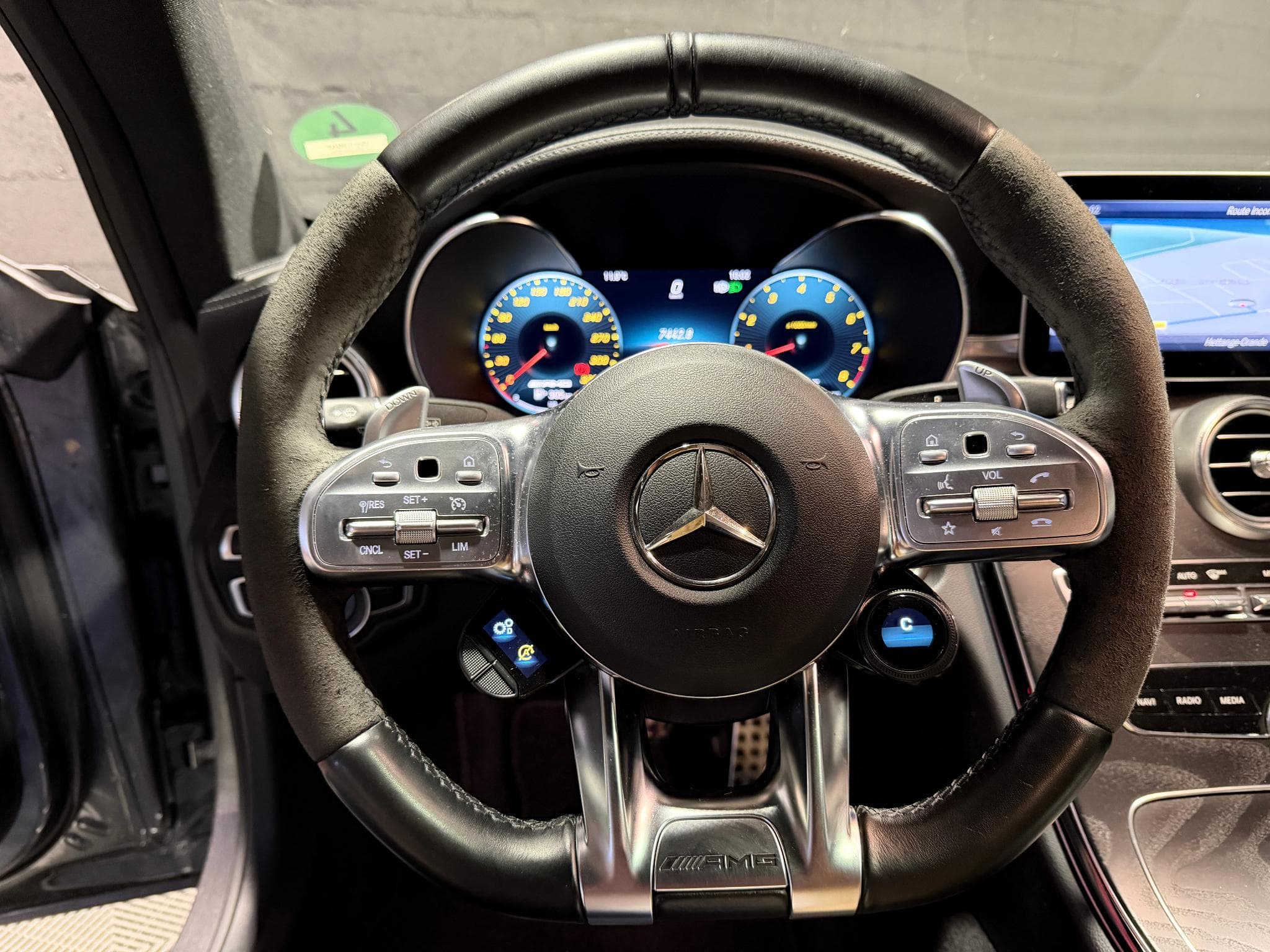 Mercedes C 63 AMG Classe C Coupé 63 S Mercedes-AMG 9G-MCT SPEEDSHIFT AMG (2020) - Foto 13