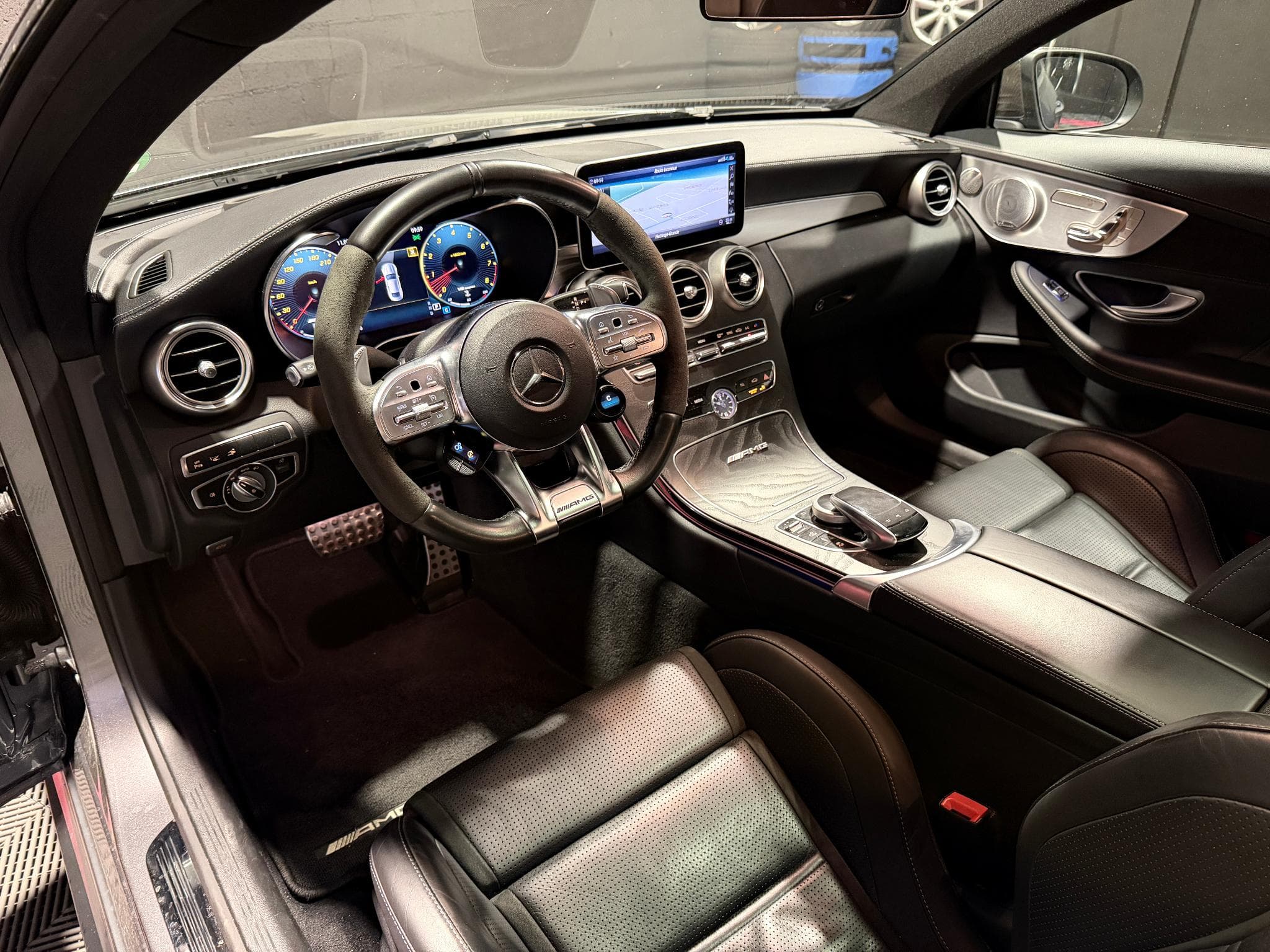 Mercedes C 63 AMG Classe C Coupé 63 S Mercedes-AMG 9G-MCT SPEEDSHIFT AMG (2020) - Foto 9
