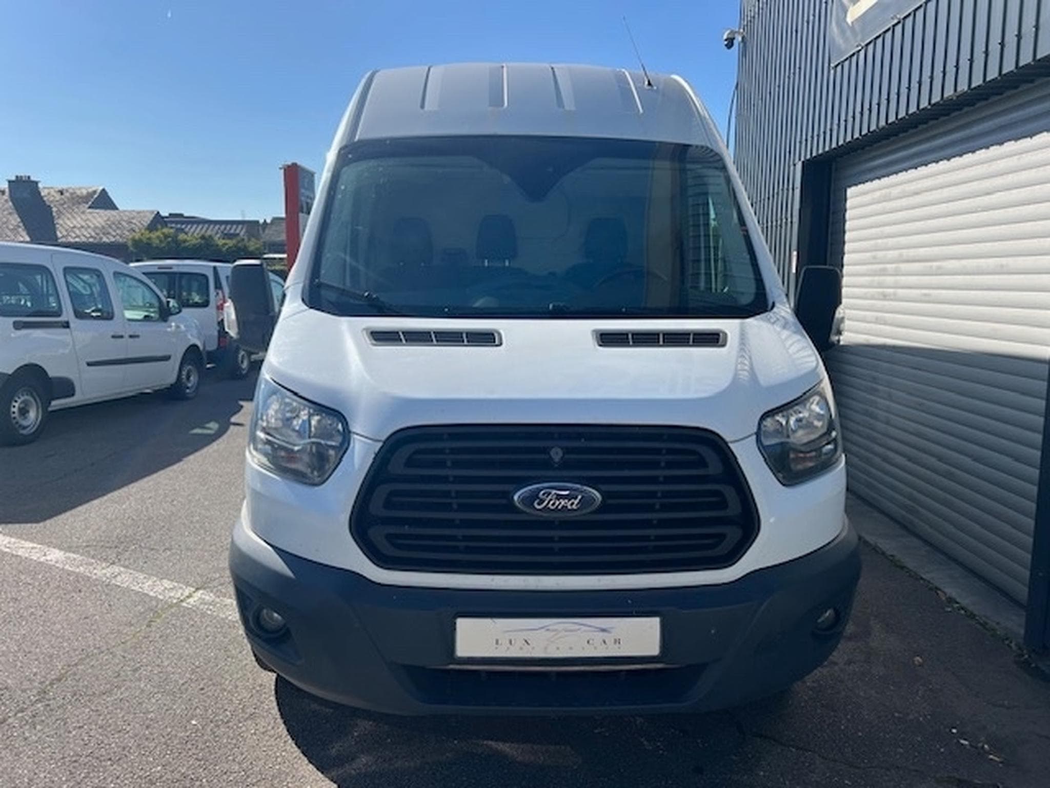 Ford Transit 2T 350L 2,0TDCI L3H2 (2019) - Photo 5