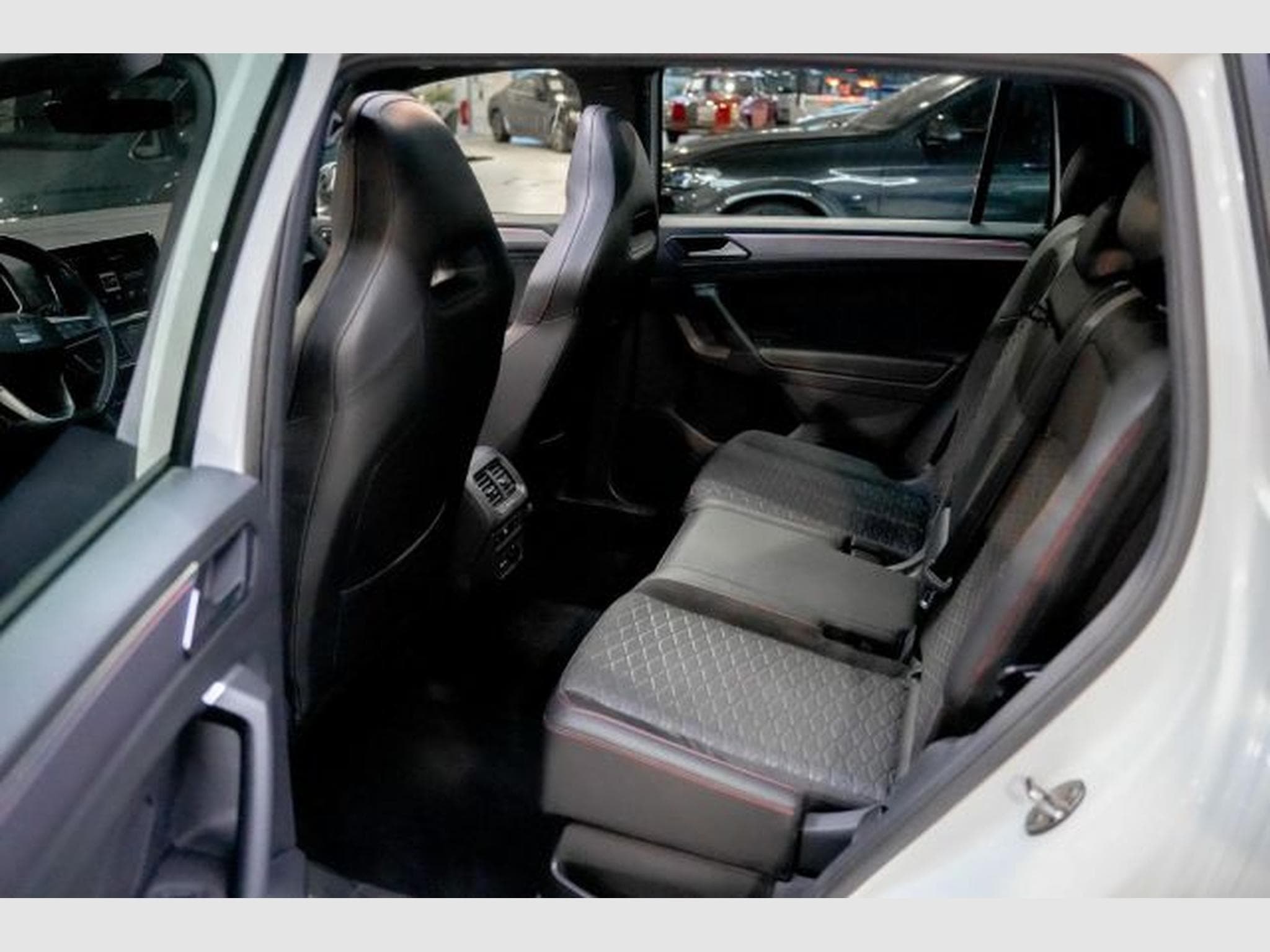 Seat Tarraco Tarraco 2.0 TDI DSG FR-Line Beats AHK LED PANO (2022) - Photo 14