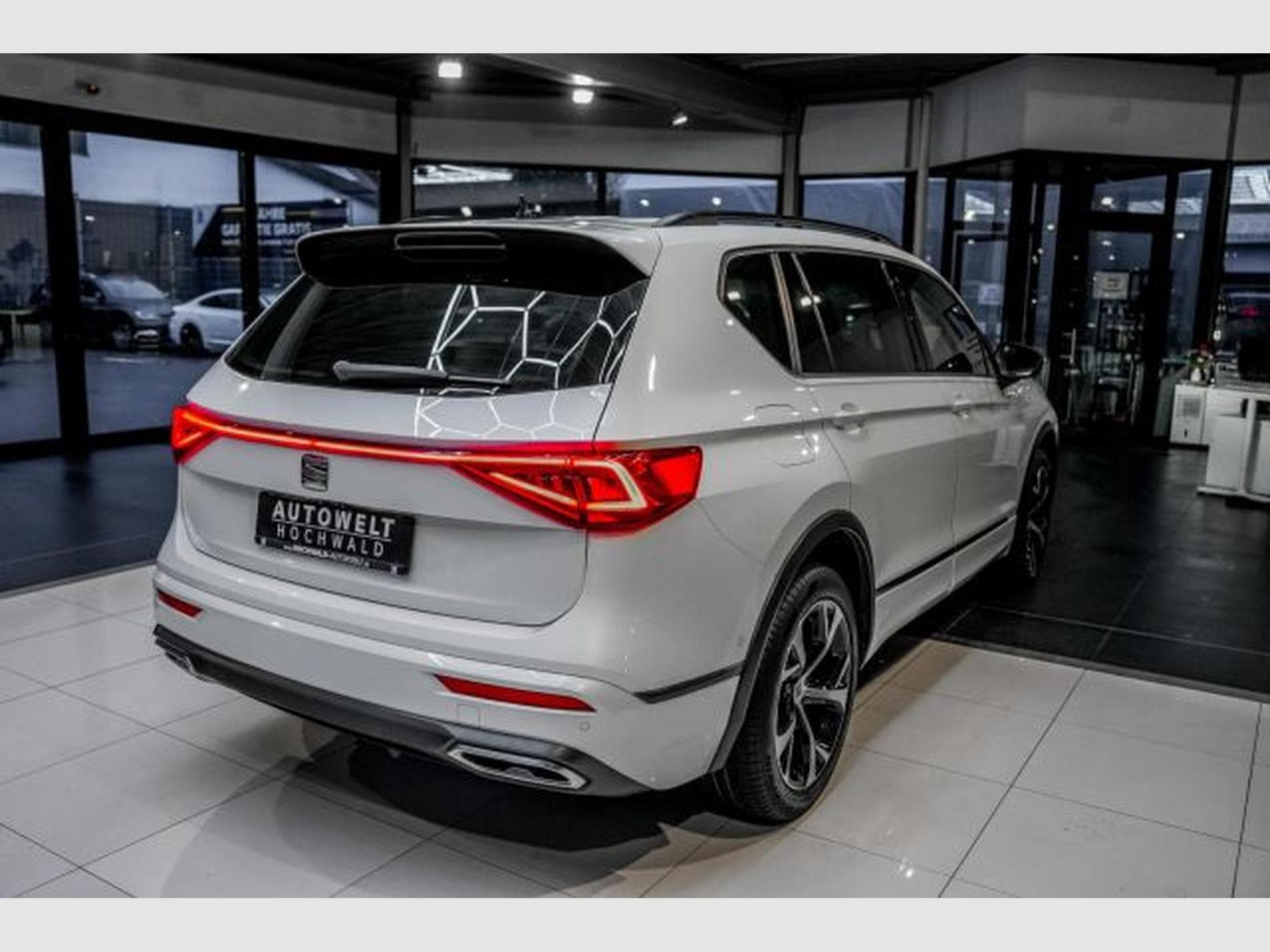 Seat Tarraco Tarraco 2.0 TDI DSG FR-Line Beats AHK LED PANO (2022) - Photo 6