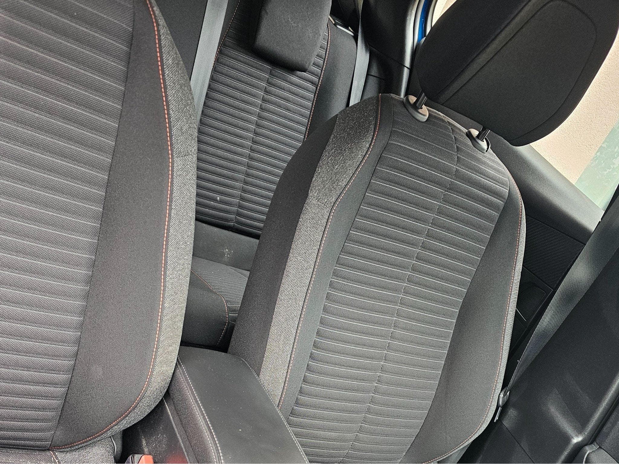 Peugeot 2008 (2022) - Foto 3