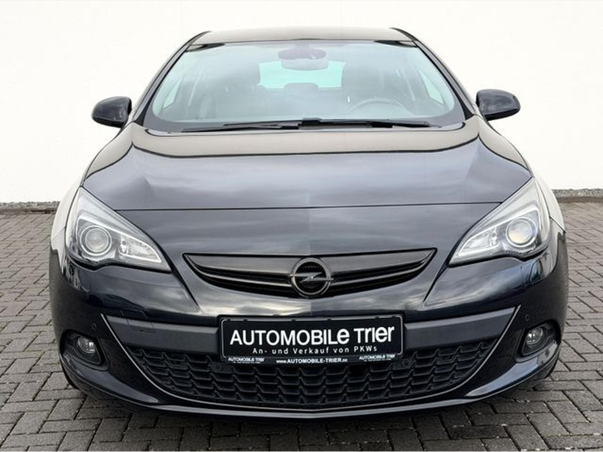 Opel Astra Astra J GTC OPC Line 1.6 Turbo /NAVI/LED/PDC/ (2012) - Foto 2