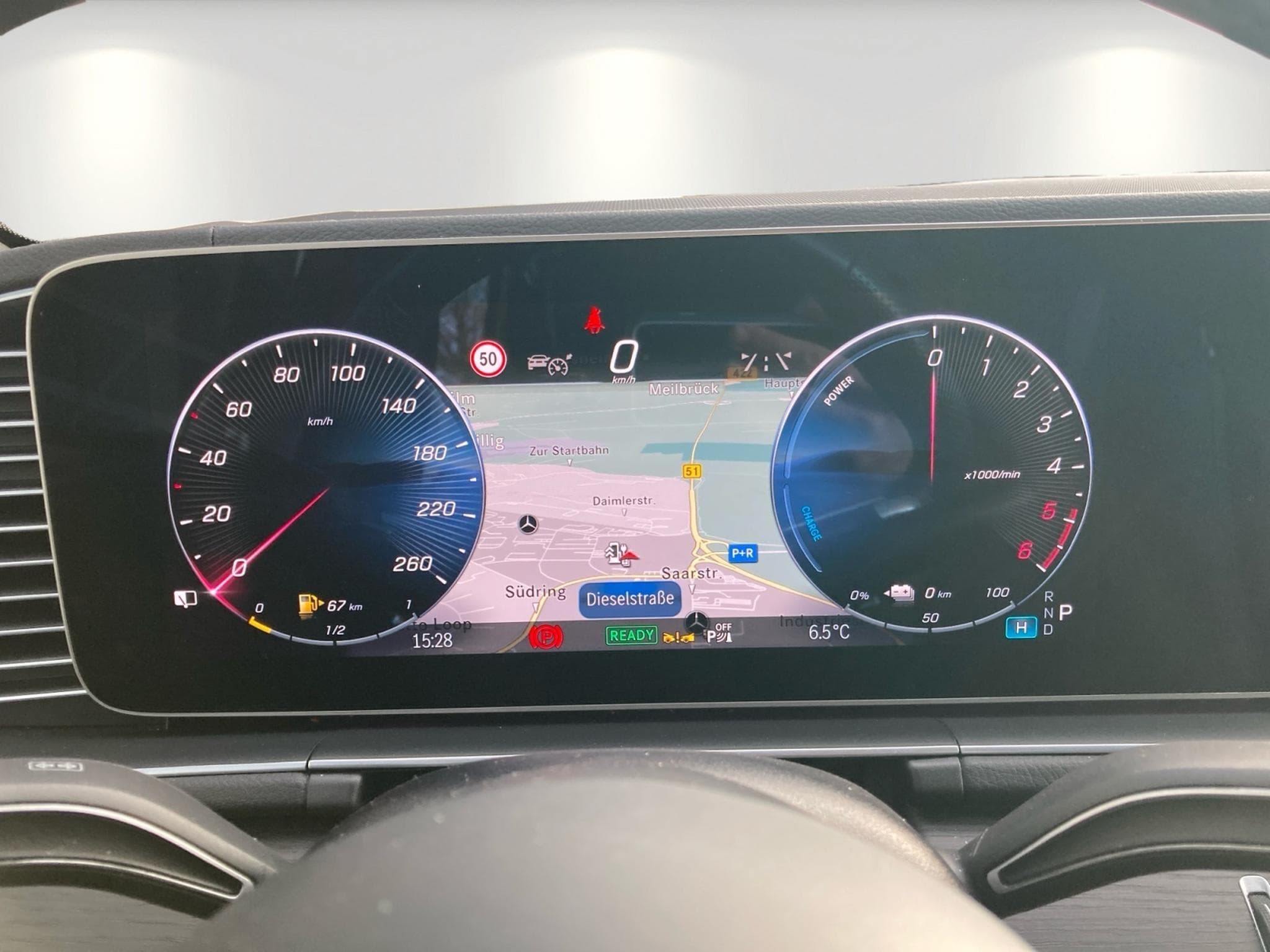 Mercedes GLE 350 de 4Matic AMG Line AHK Premium (2024) - Photo 12