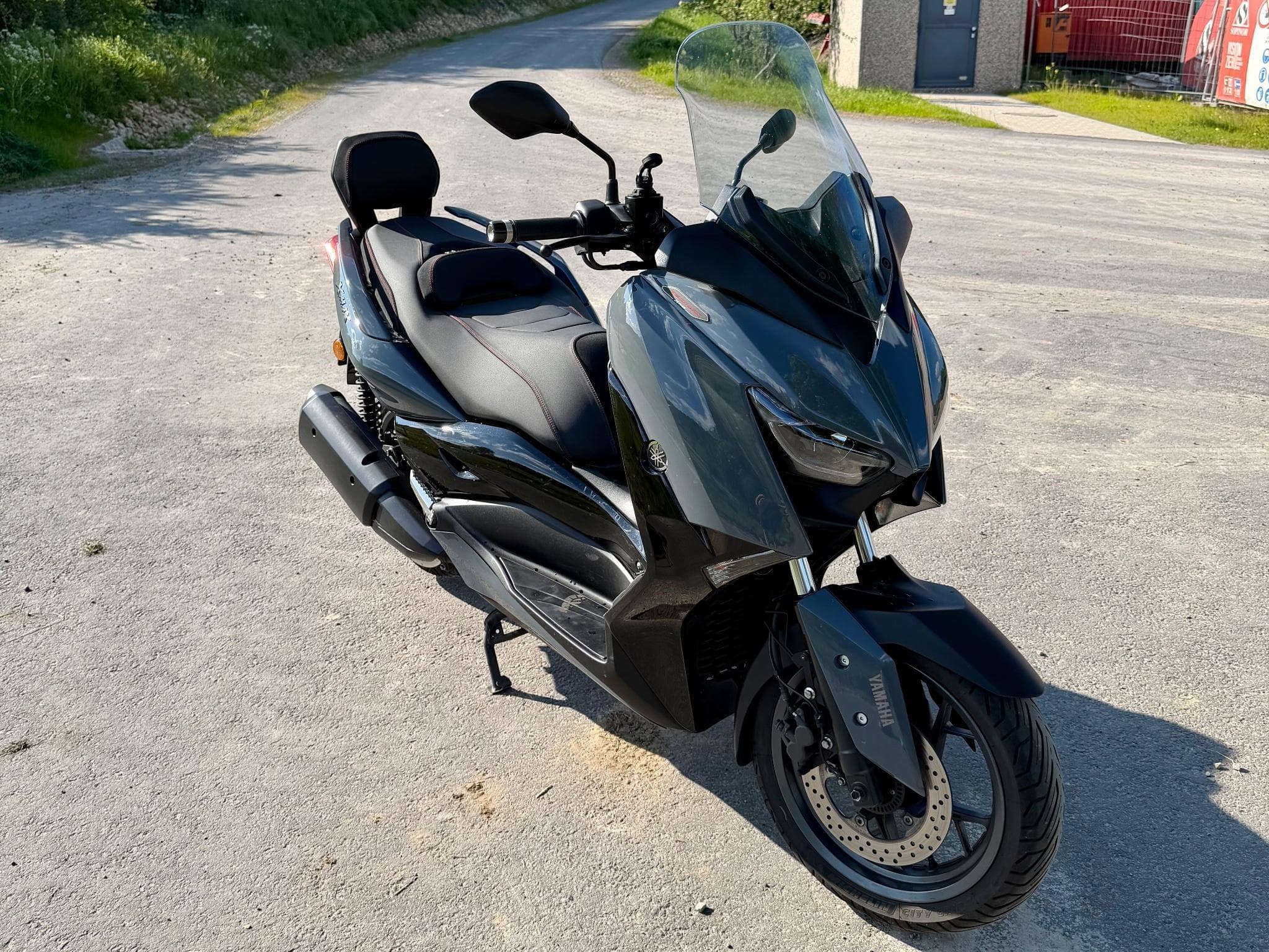 Yamaha X-Max 300 (2022) - Foto 1