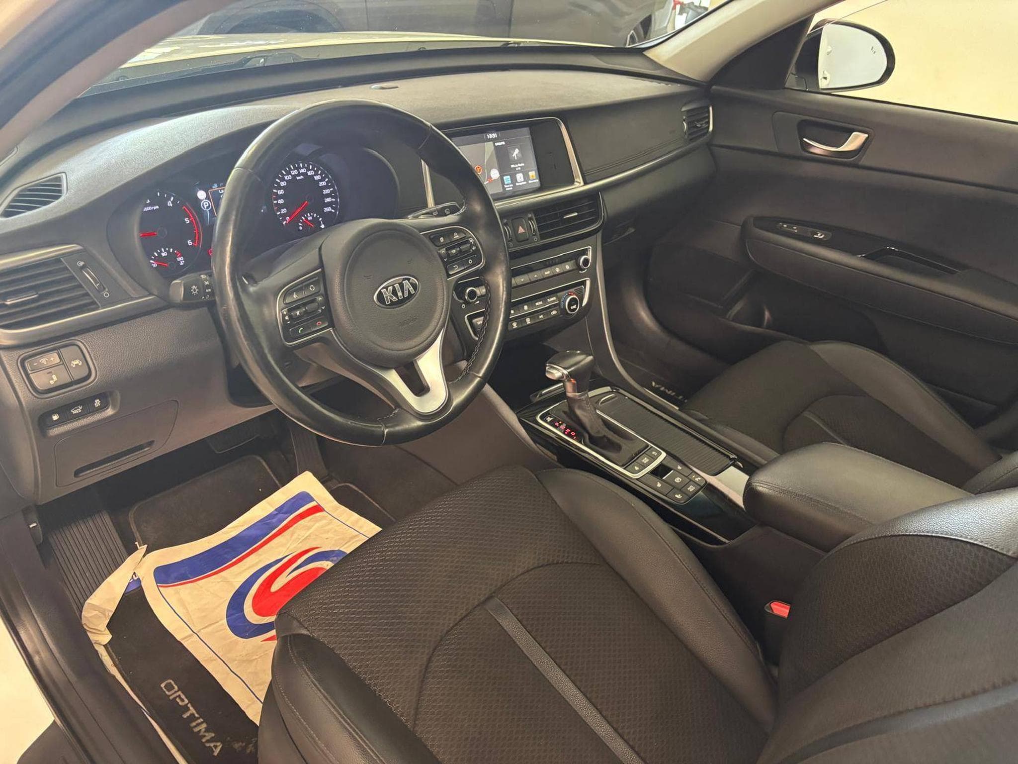 Kia Optima Sportswagon Edition 7 (2018) - Photo 8