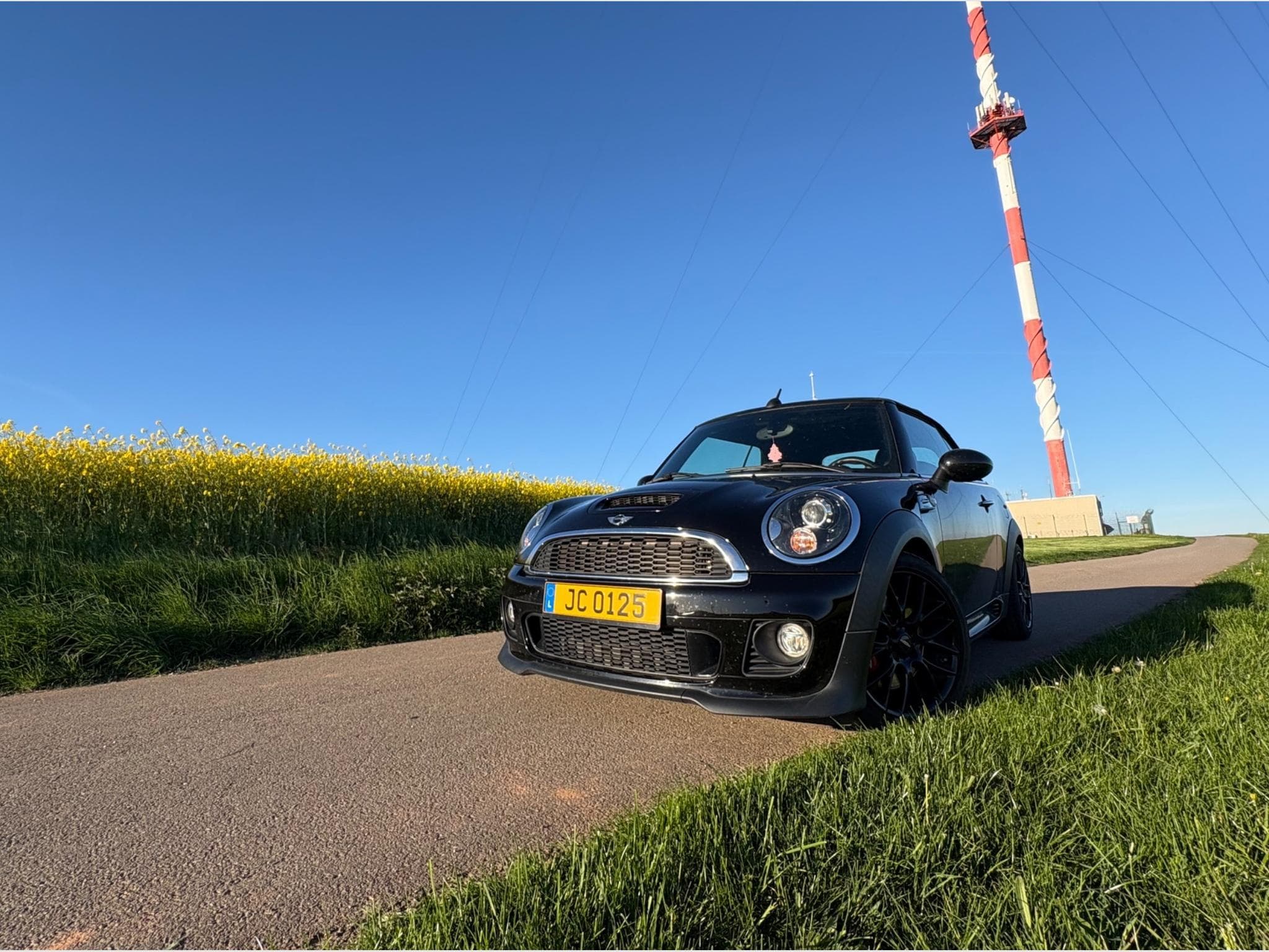 Mini Cabrio Cooper John Cooper Works Cabrio (2014) - Foto 1