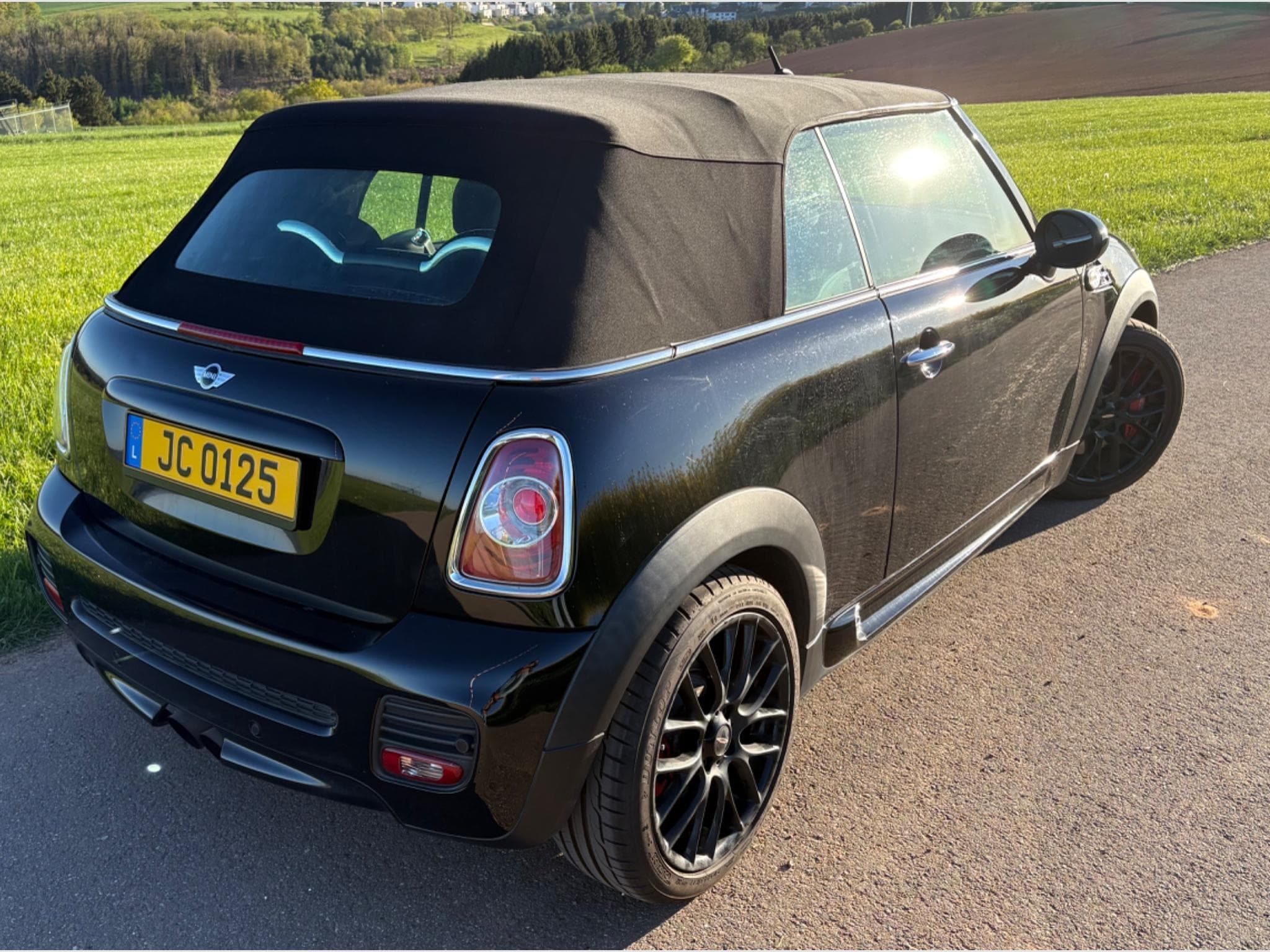 Mini Cabrio Cooper John Cooper Works Cabrio (2014) - Foto 3