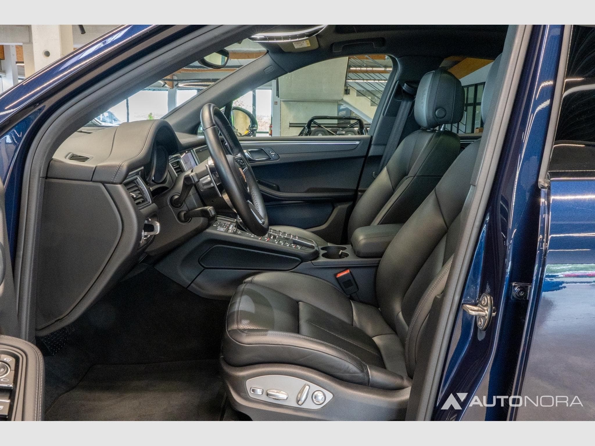 Porsche Macan (2019) - Photo 11