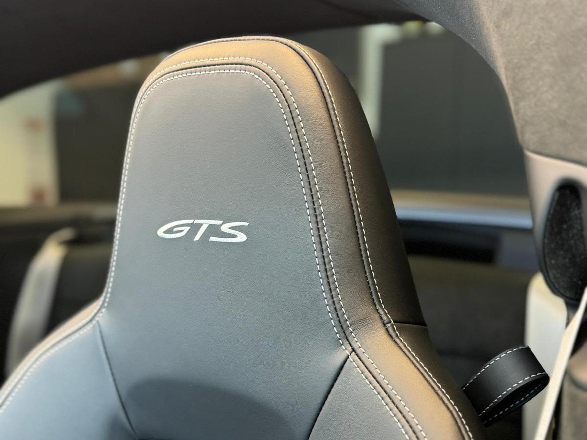 Porsche 992 Targa 4 GTS (2024) - Foto 3