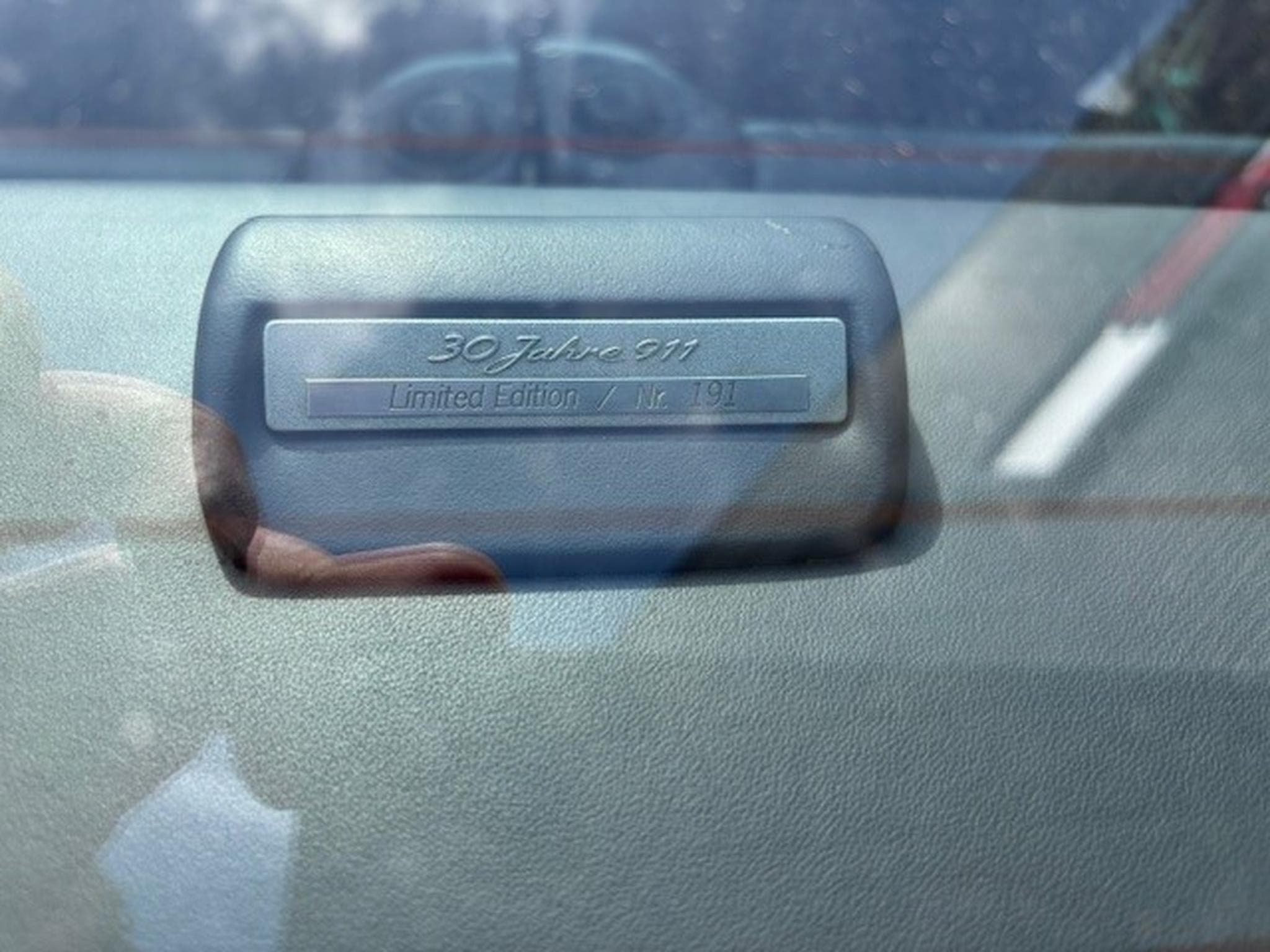 Porsche 911 964 Carrera 4 TURBO-LOOK (1993) - Photo 5