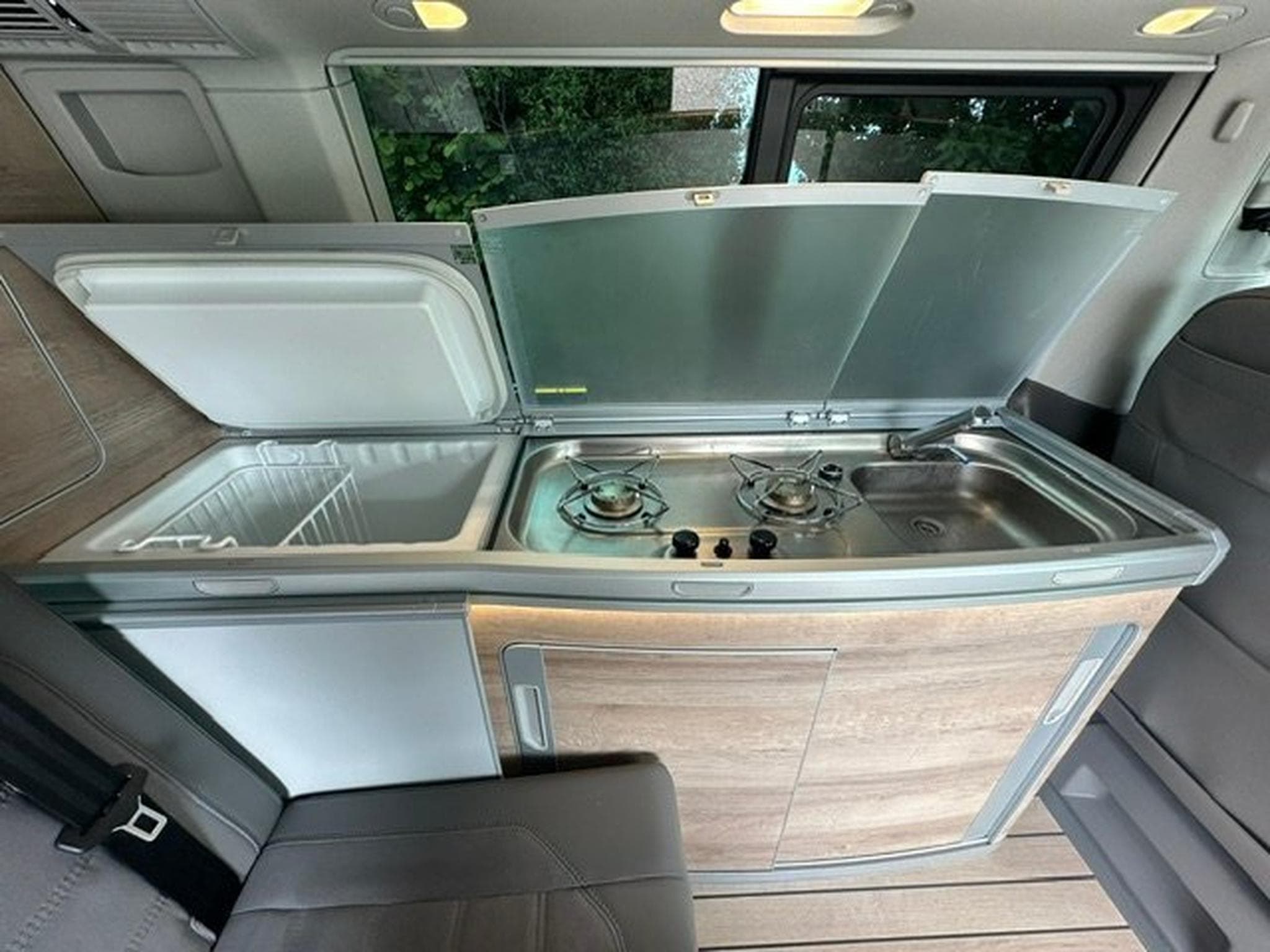 VW California T5 Ocean court 150kW TDI DSG7 4Motion (2024) - Photo 12